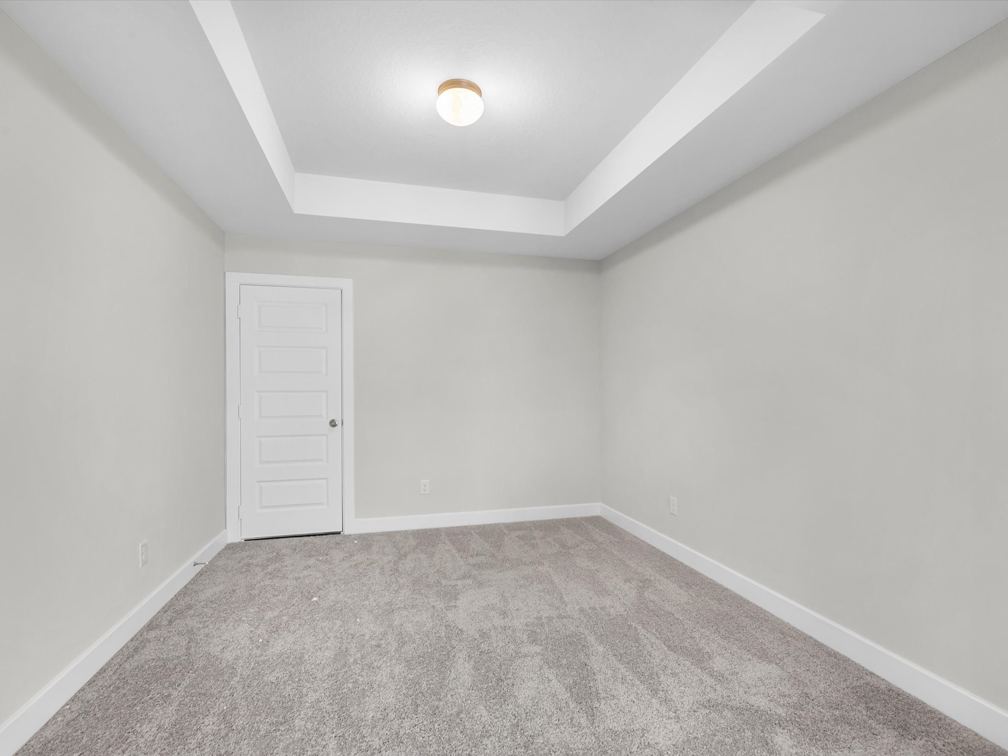 5526 Bermuda Sands Drive Property Photo 18
