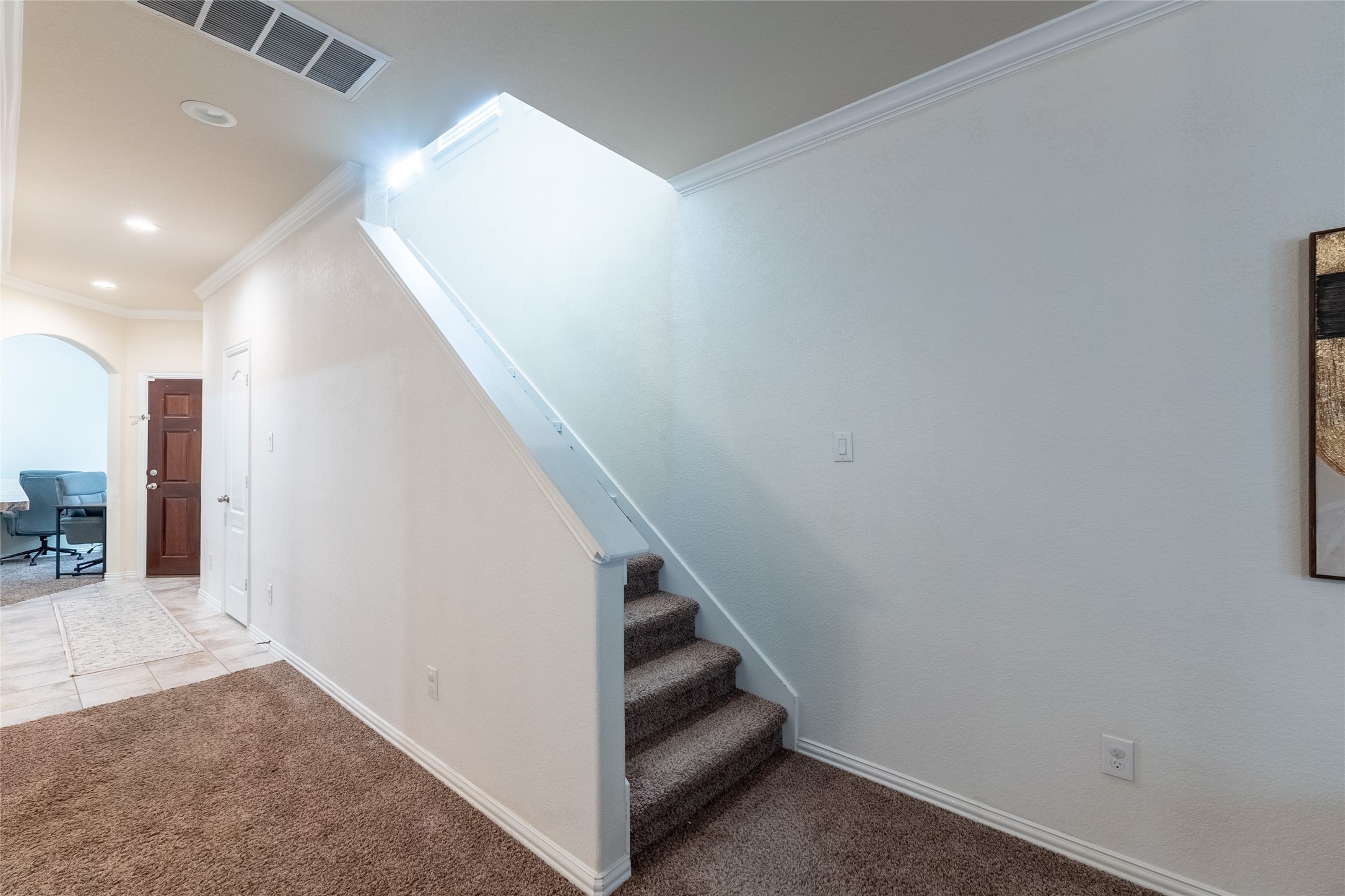 11413 Hackmatack Way Property Photo 13