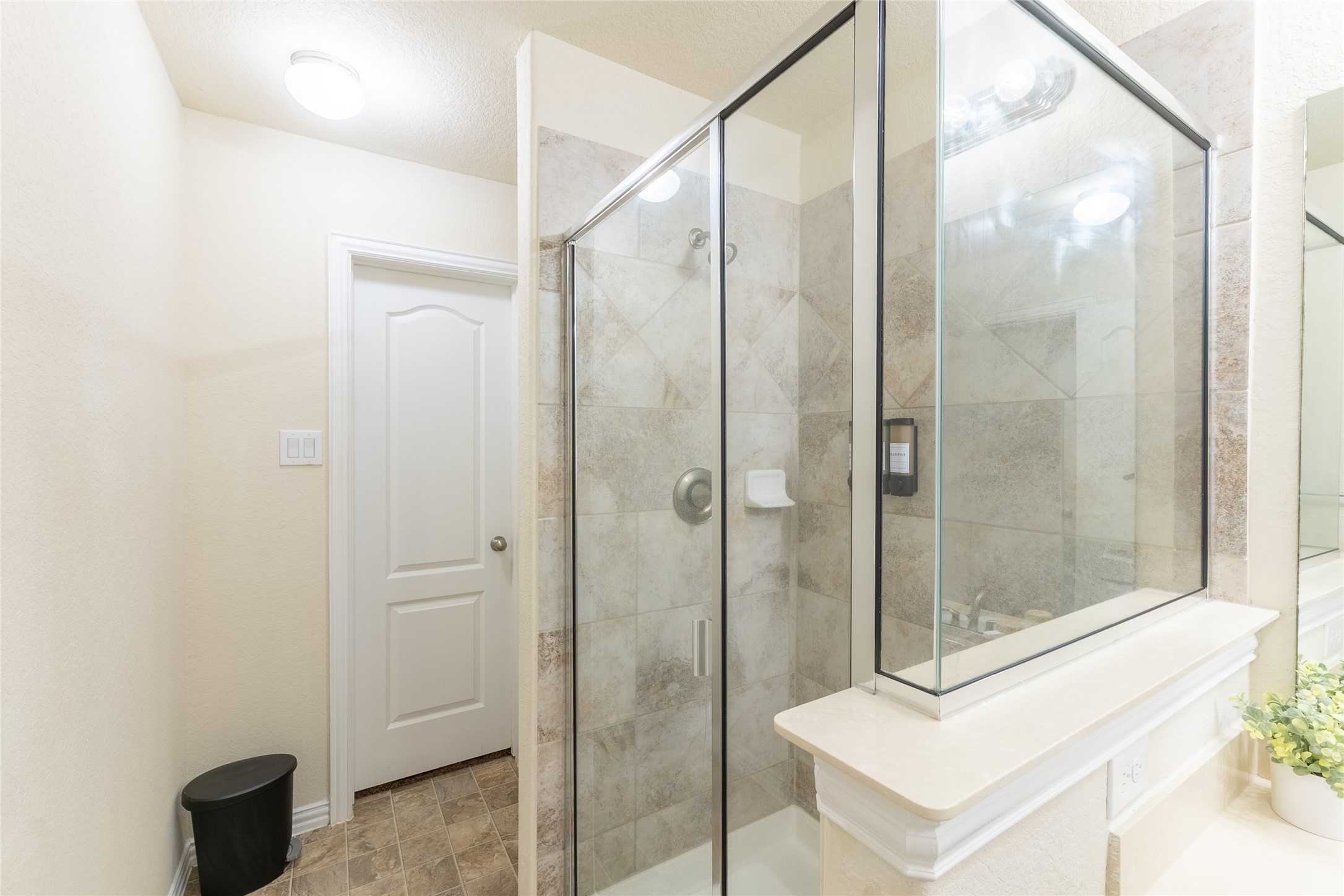 11413 Hackmatack Way Property Photo 27