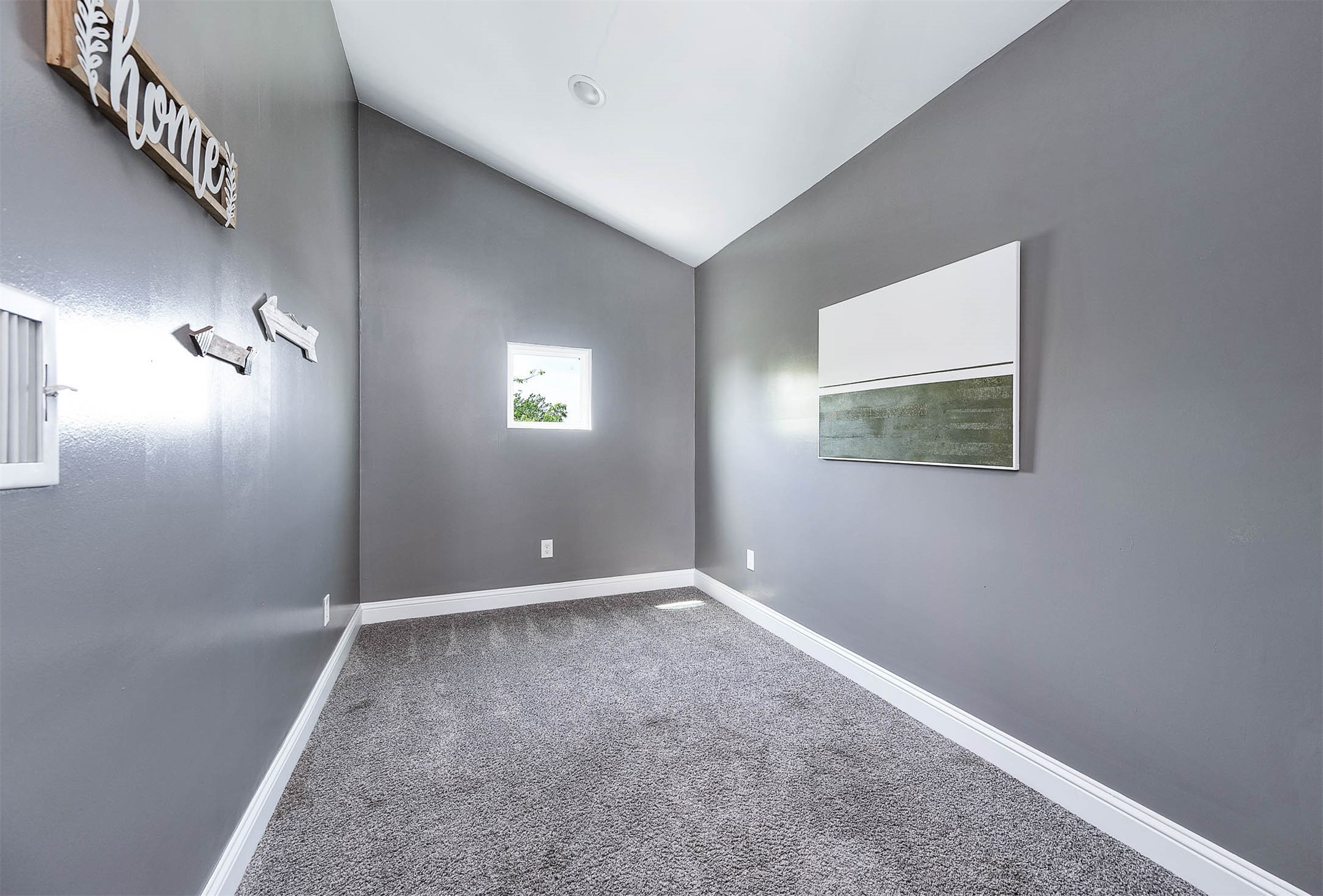 1721 Henderson Street Property Photo 32