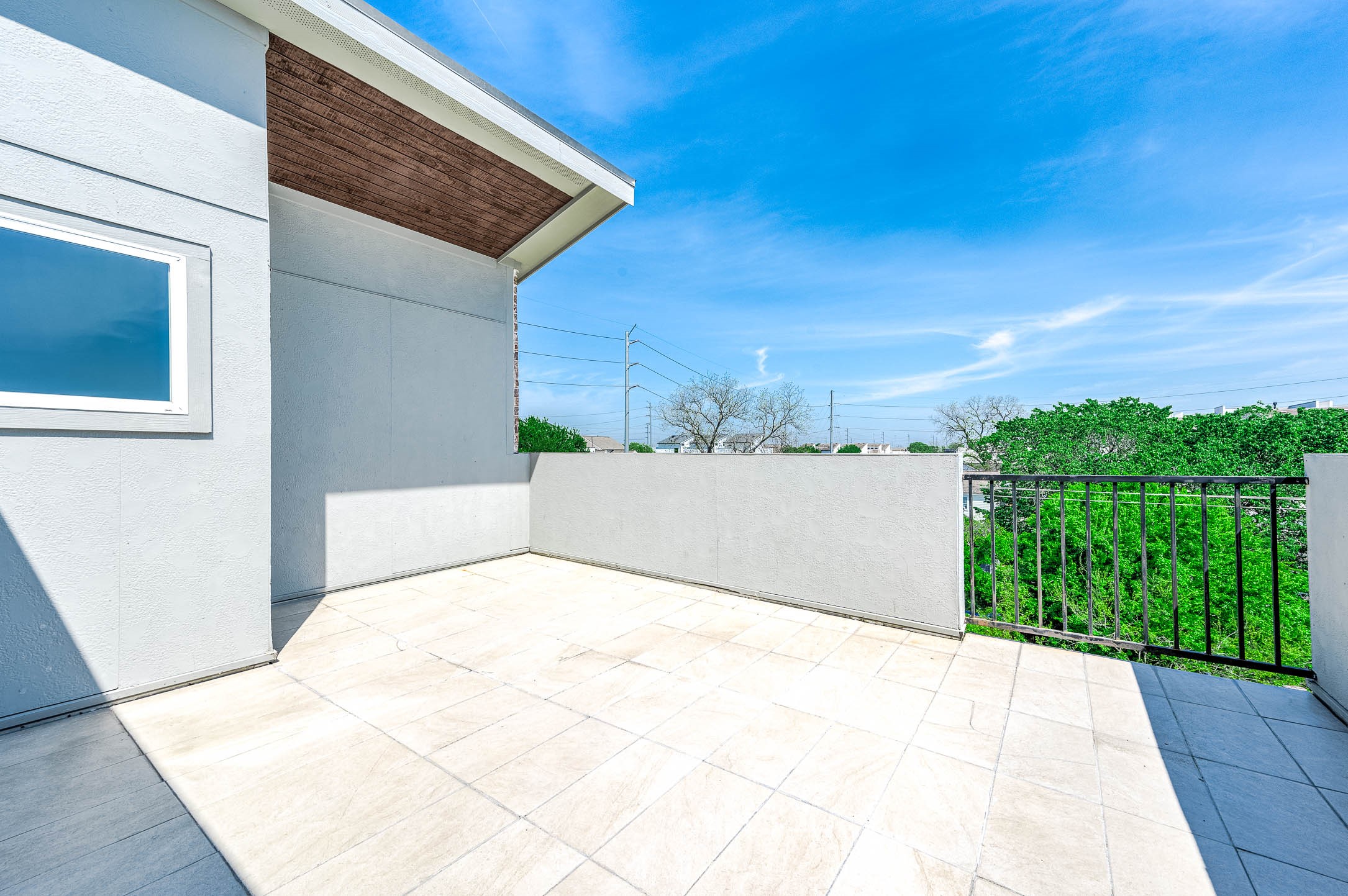 1721 Henderson Street Property Photo 35