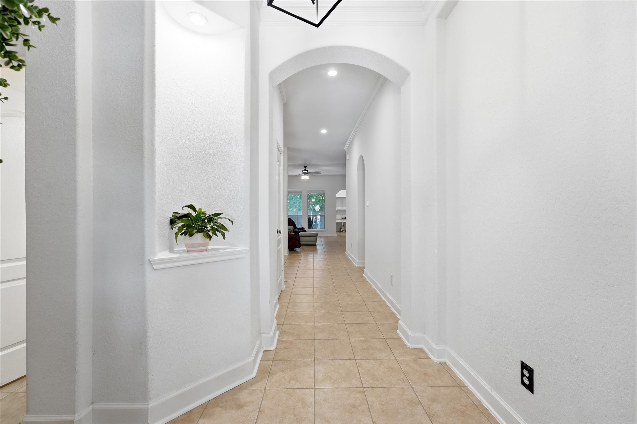 22117 Iron Knoll Drive Property Photo 6