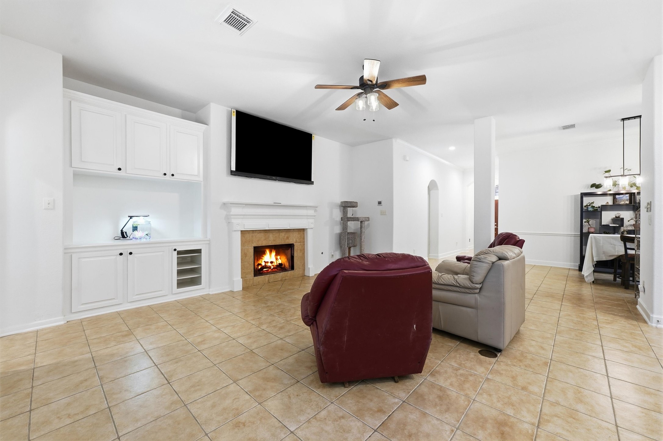 22117 Iron Knoll Drive Property Photo 9
