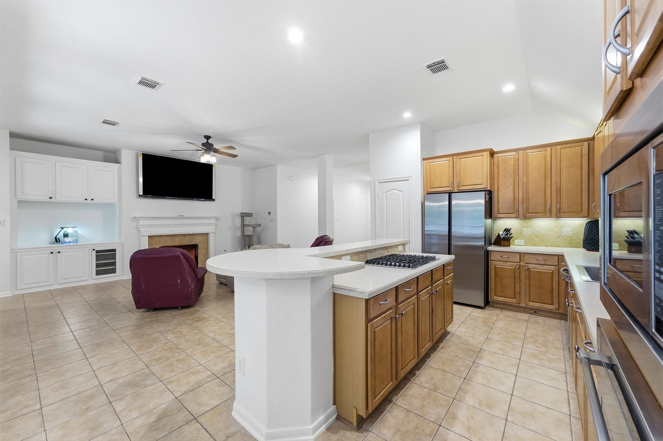 22117 Iron Knoll Drive Property Photo 14