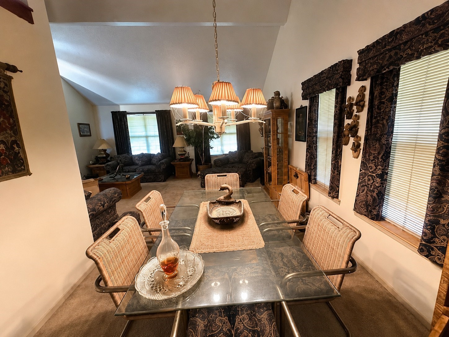 3626 Chapel Square Drive Property Photo 5