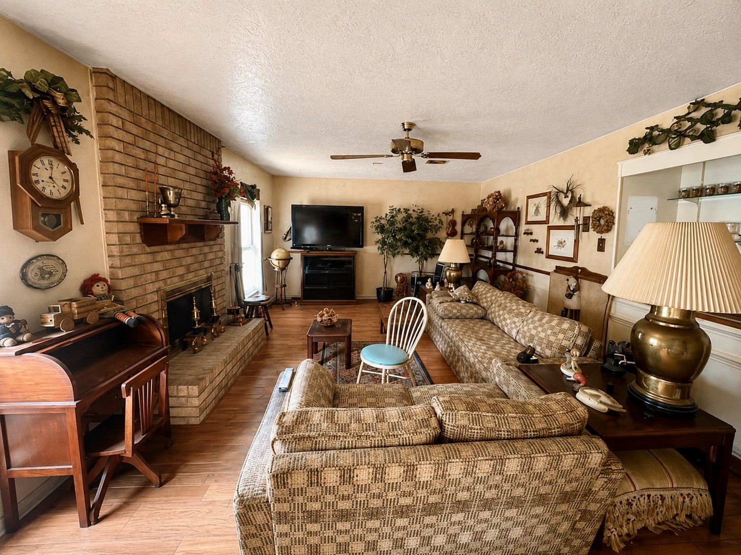 3626 Chapel Square Drive Property Photo 7