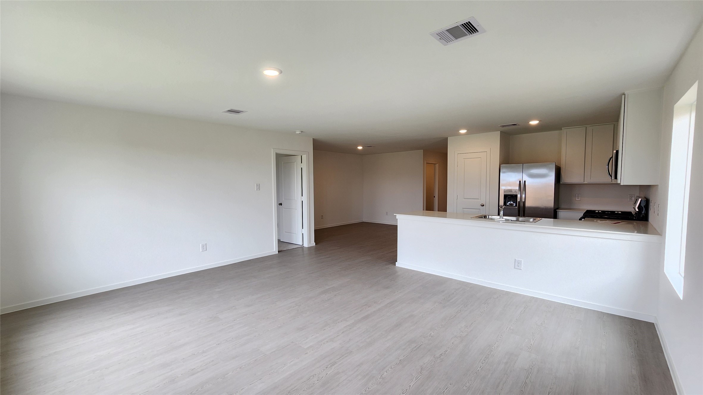 29018 Rustic Windmill Way Property Photo 8
