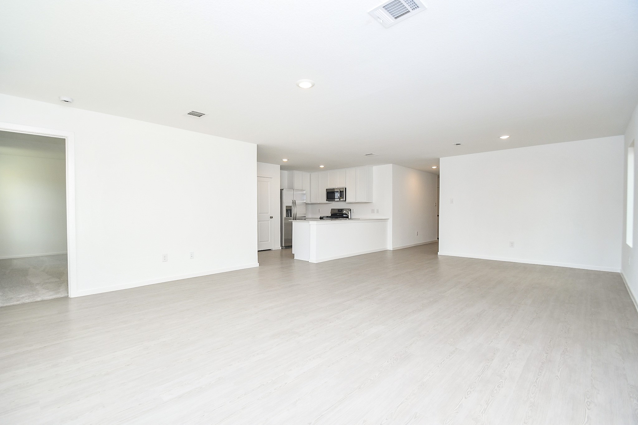 2526 Night Emerald Property Photo 7