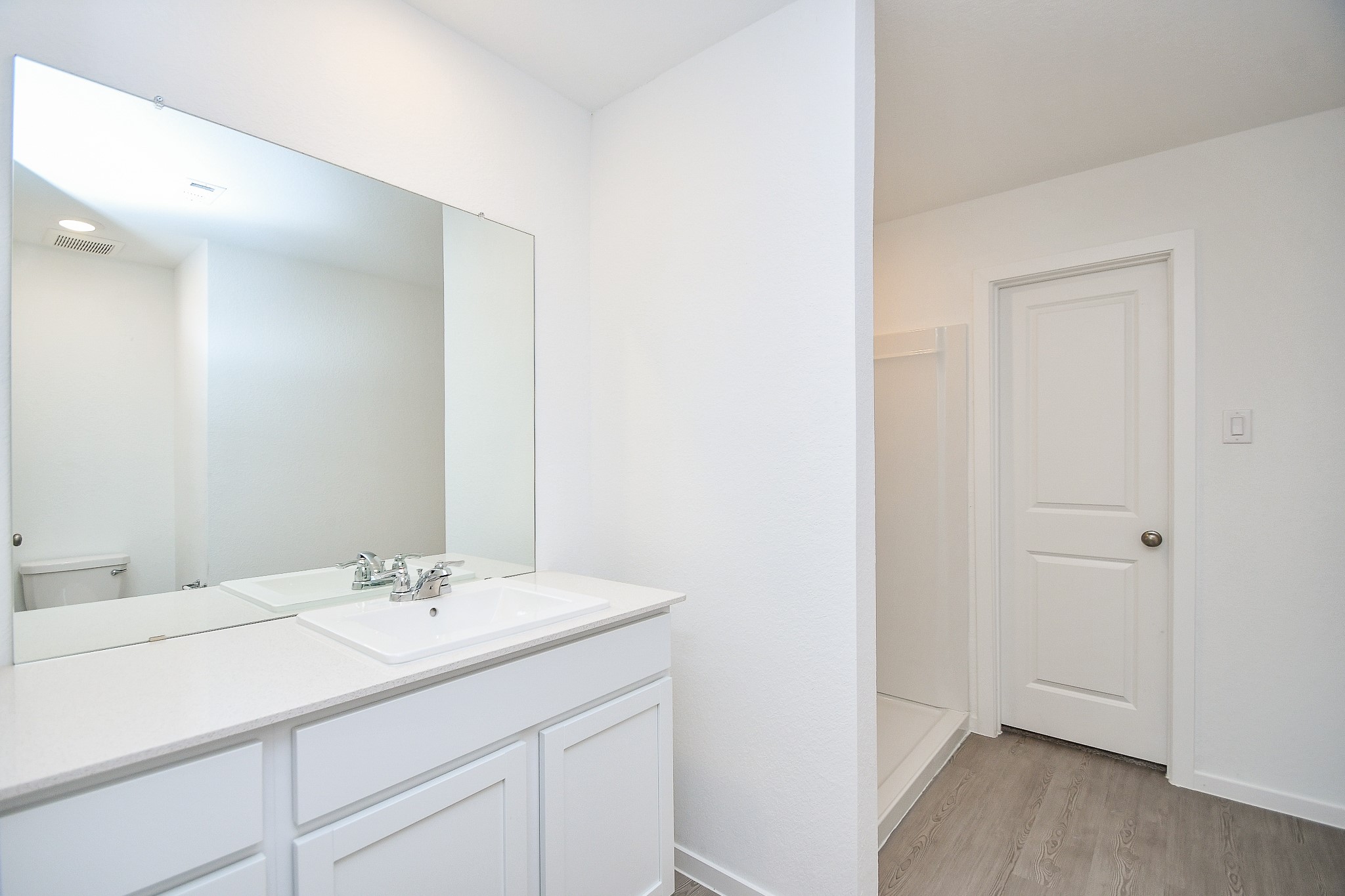 2526 Night Emerald Property Photo 17