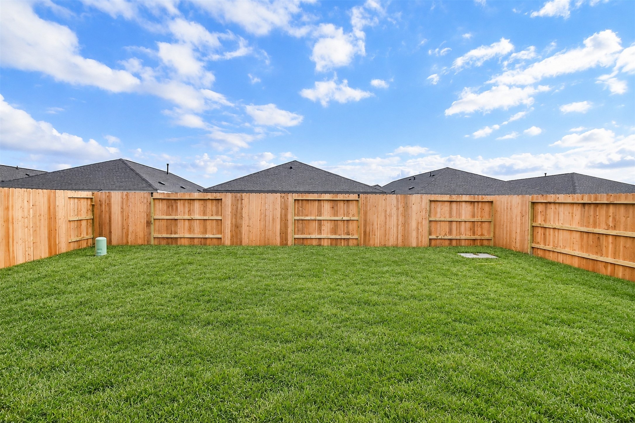 2526 Night Emerald Property Photo 30