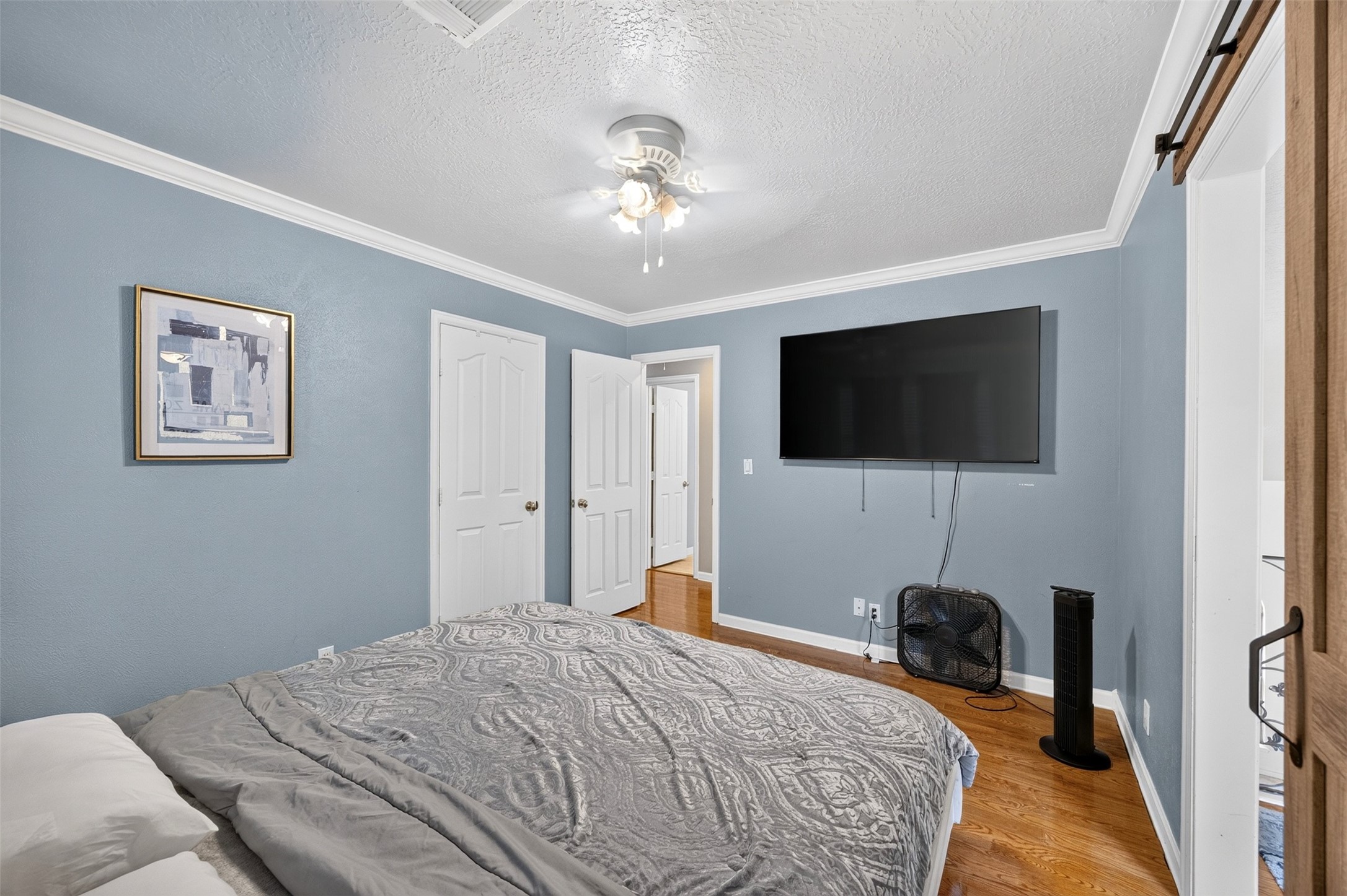 21427 Tophill Drive Property Photo 31