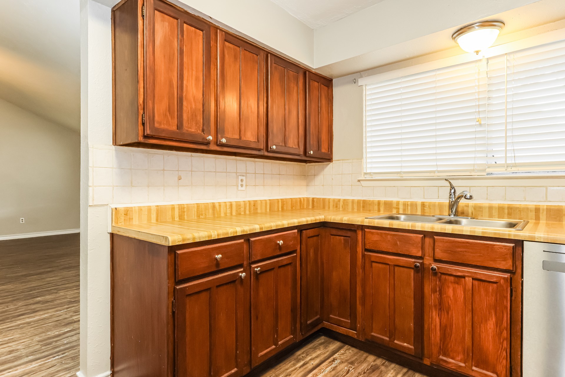 20327 Bridgedale Lane Property Photo 10