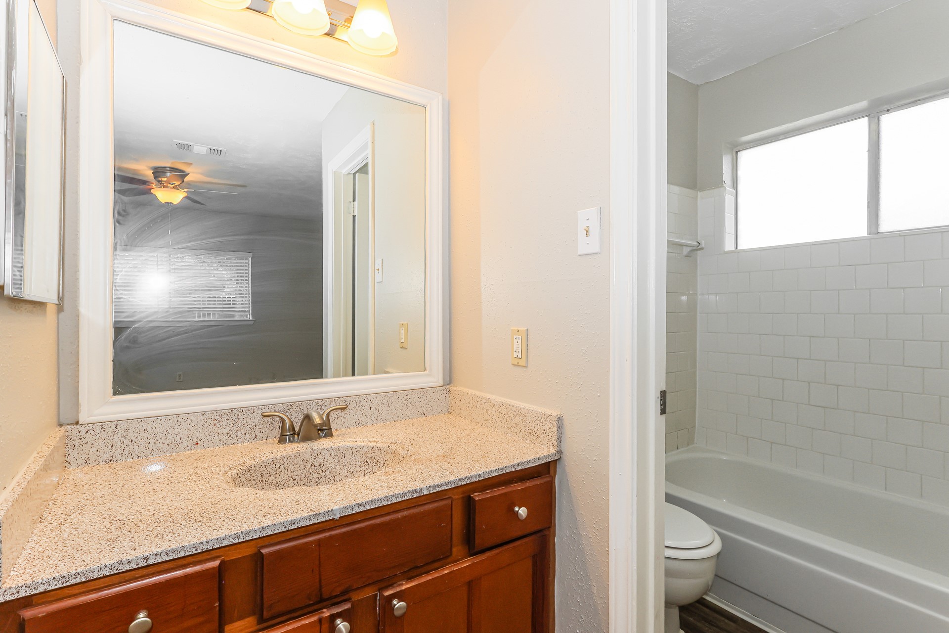 20327 Bridgedale Lane Property Photo 17