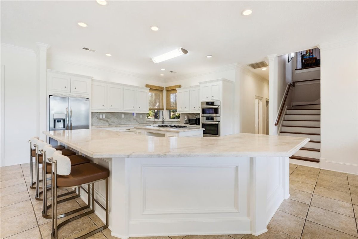 26407 Hollow Stone Lane Property Photo 8