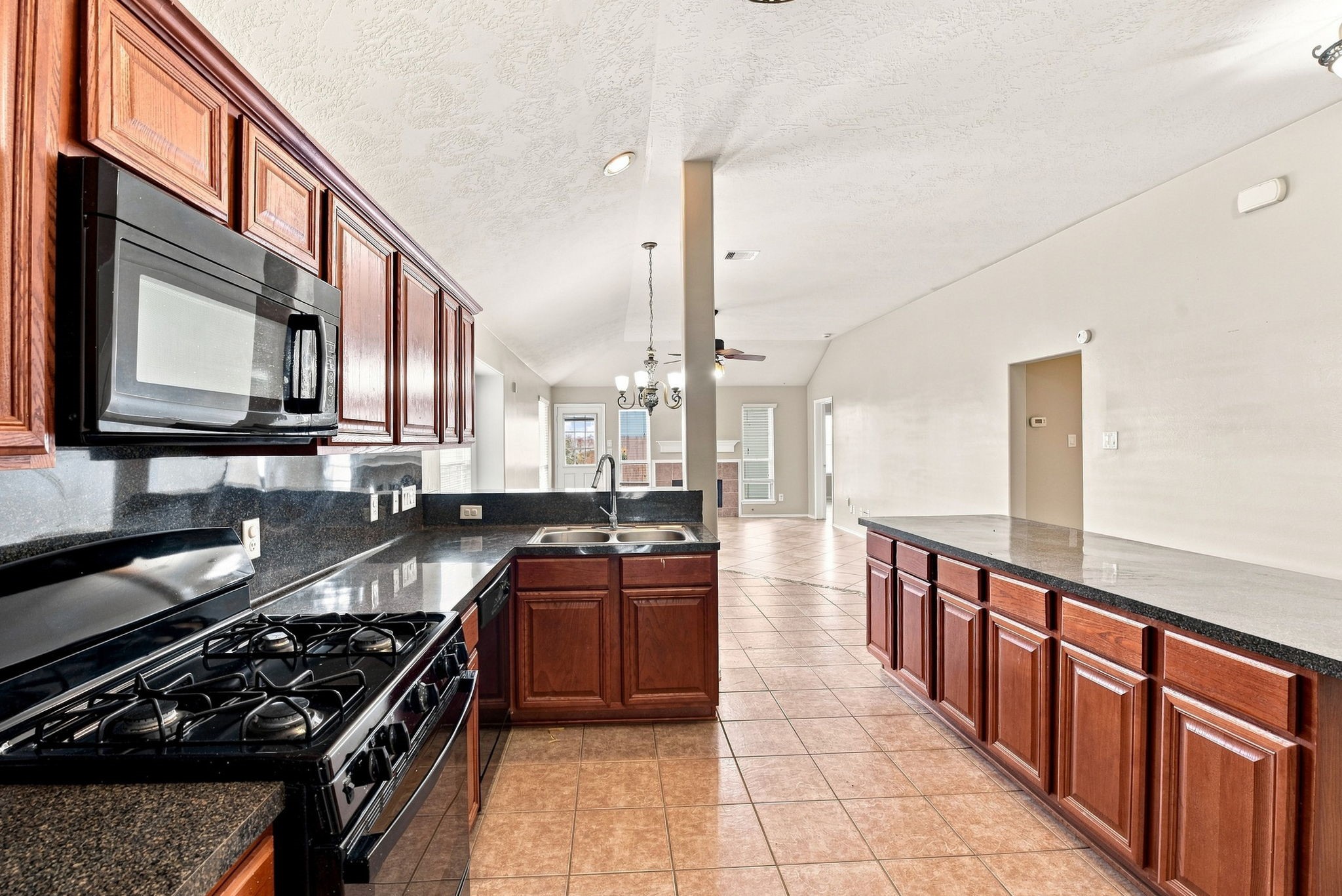 7215 Junco Drive Property Photo 20