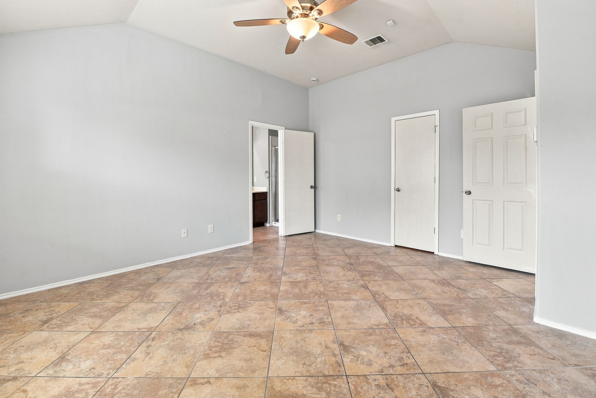 7215 Junco Drive Property Photo 23