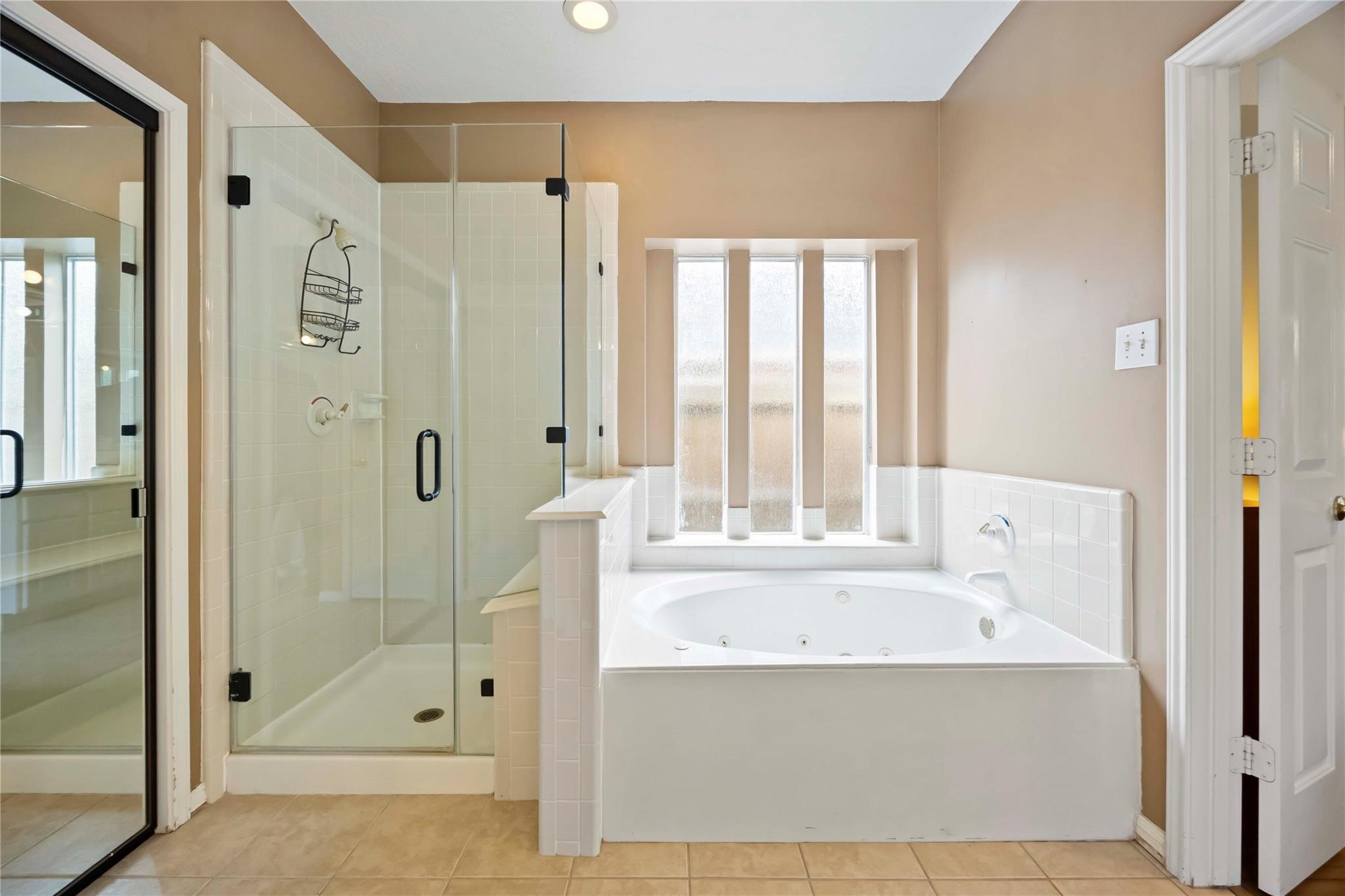 13611 Delacey Lane Property Photo 12