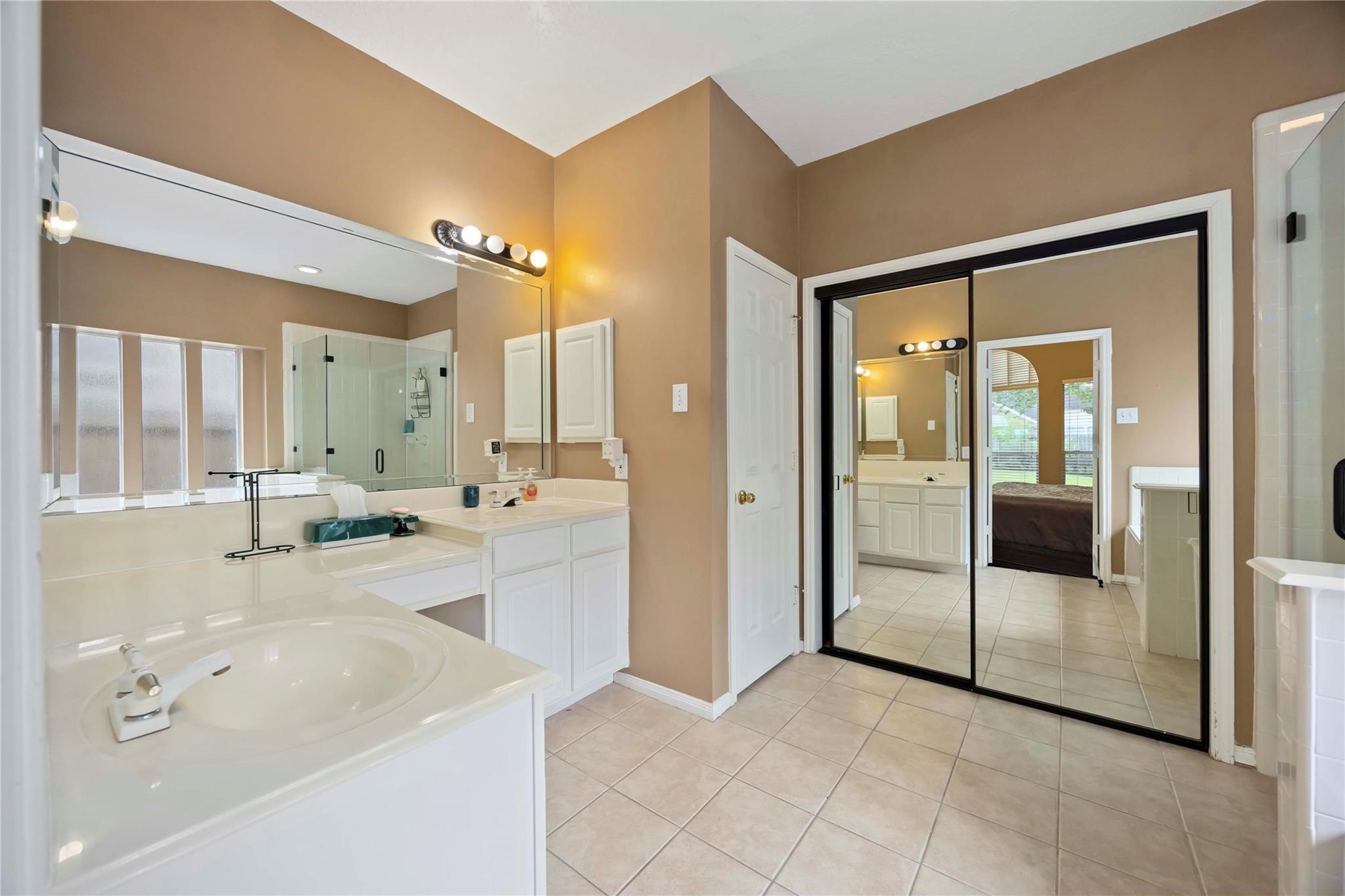 13611 Delacey Lane Property Photo 13