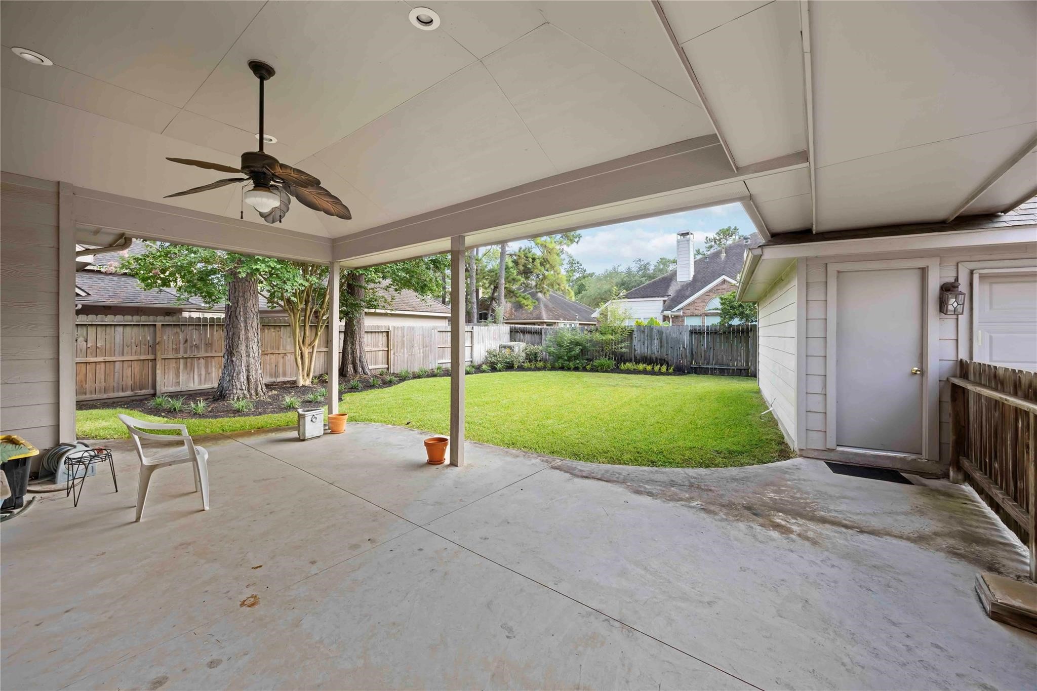 13611 Delacey Lane Property Photo 21