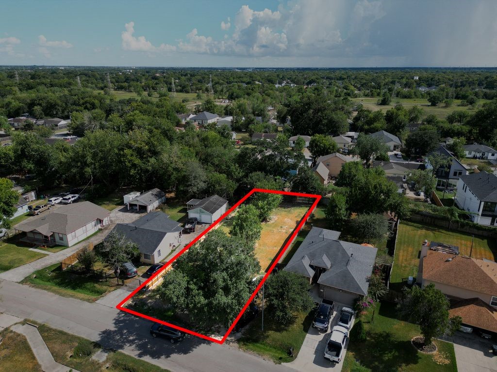 5122 Wilmington Street Property Photo 2