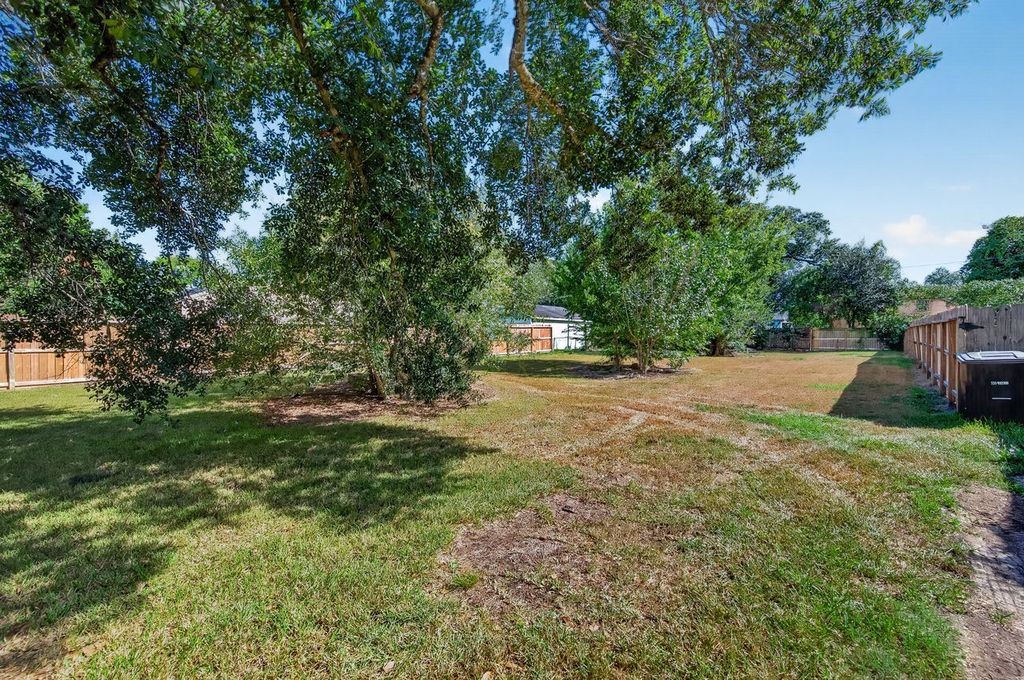 5122 Wilmington Street Property Photo 3