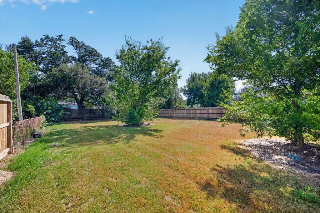 5122 Wilmington Street Property Photo 5
