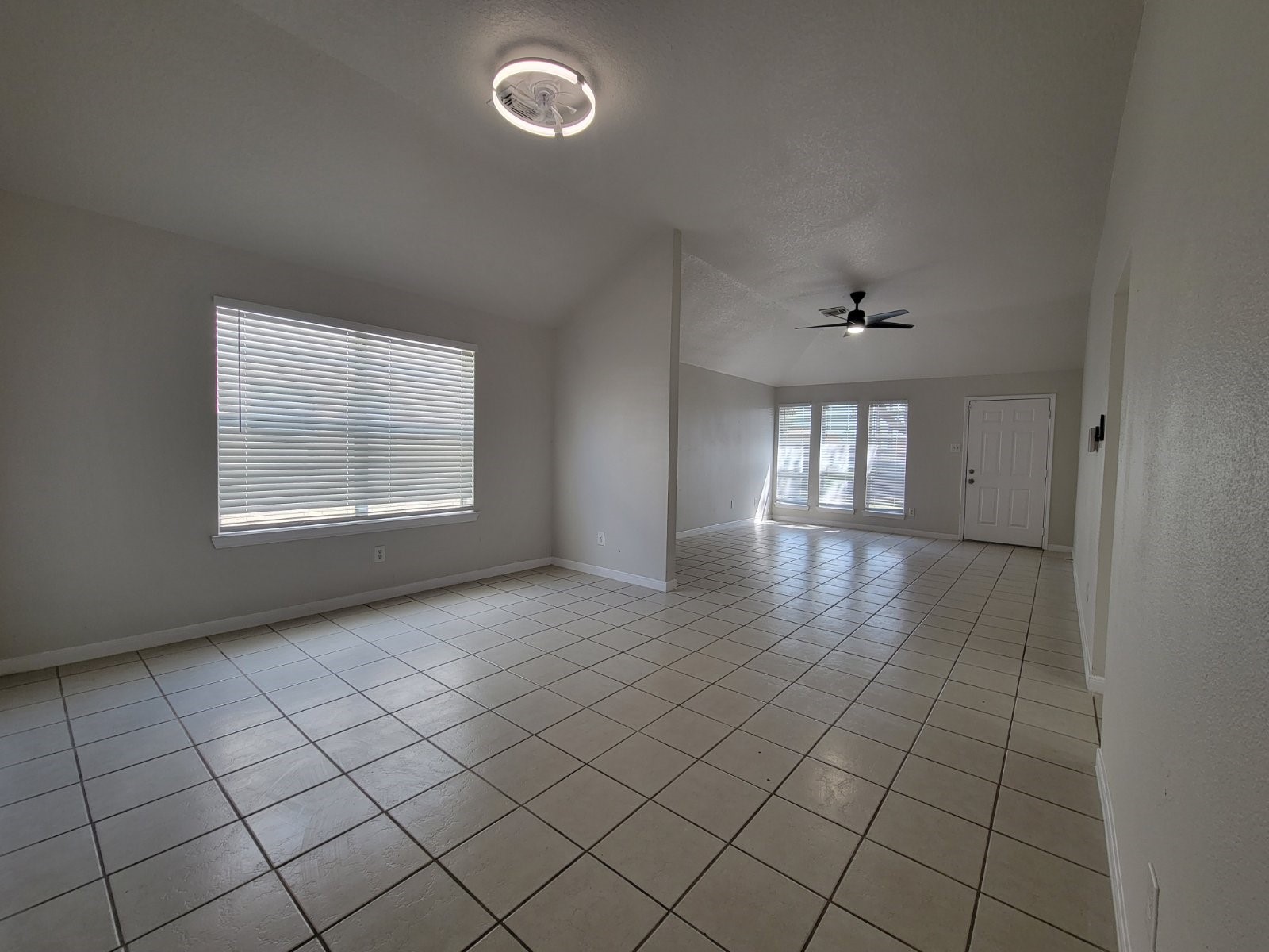 15327 Trecastle Drive Property Photo 4