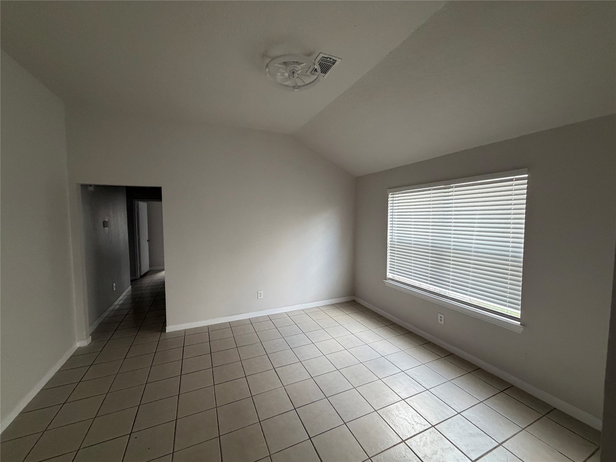 15327 Trecastle Drive Property Photo 8