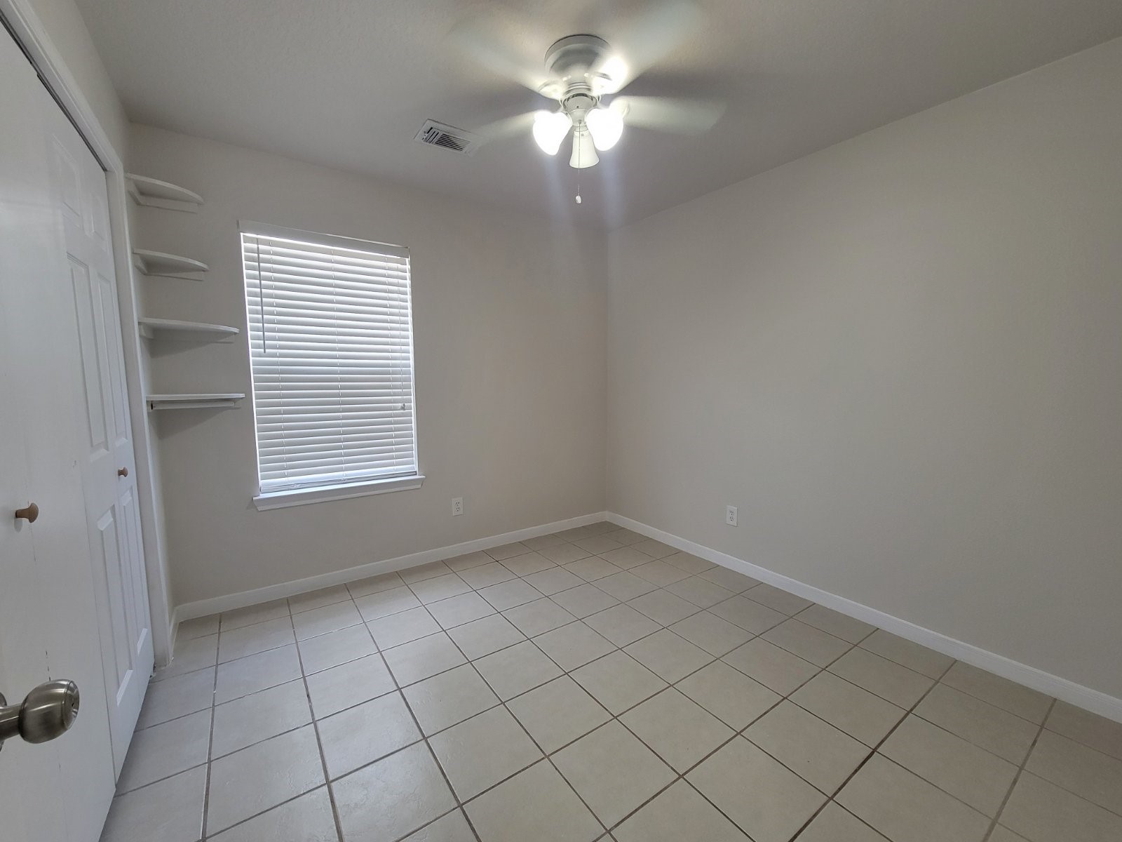 15327 Trecastle Drive Property Photo 9