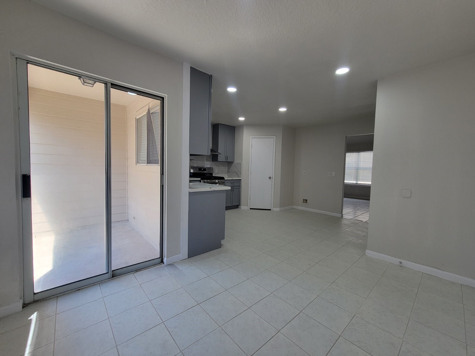 15327 Trecastle Drive Property Photo 11