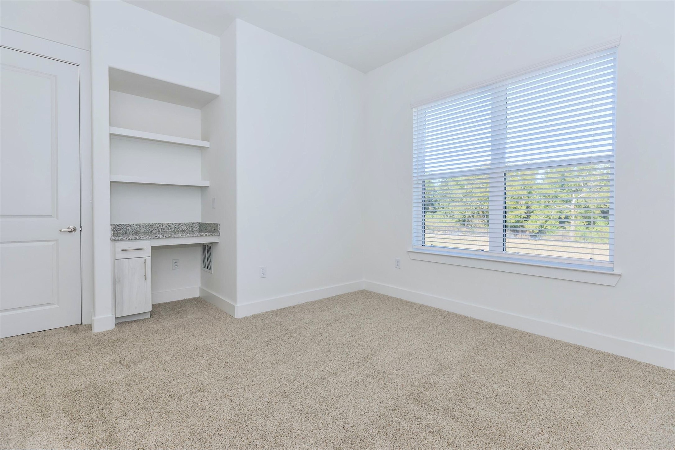 3030 Greenbusch 435b Property Photo 4