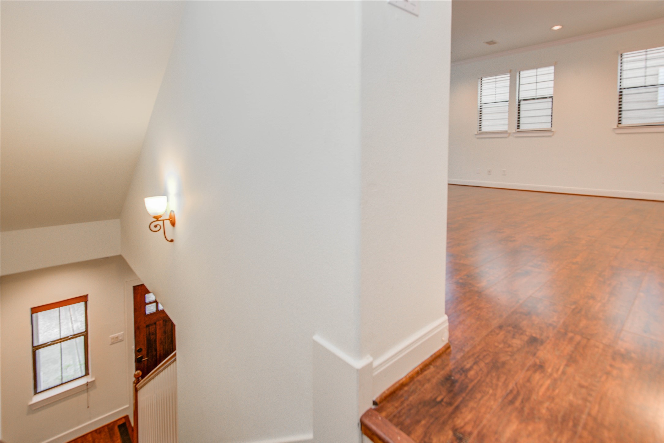 2414 Charleston Street B Property Photo 10