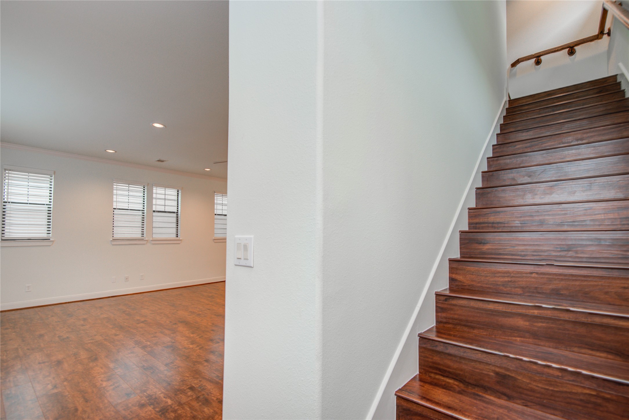 2414 Charleston Street B Property Photo 23