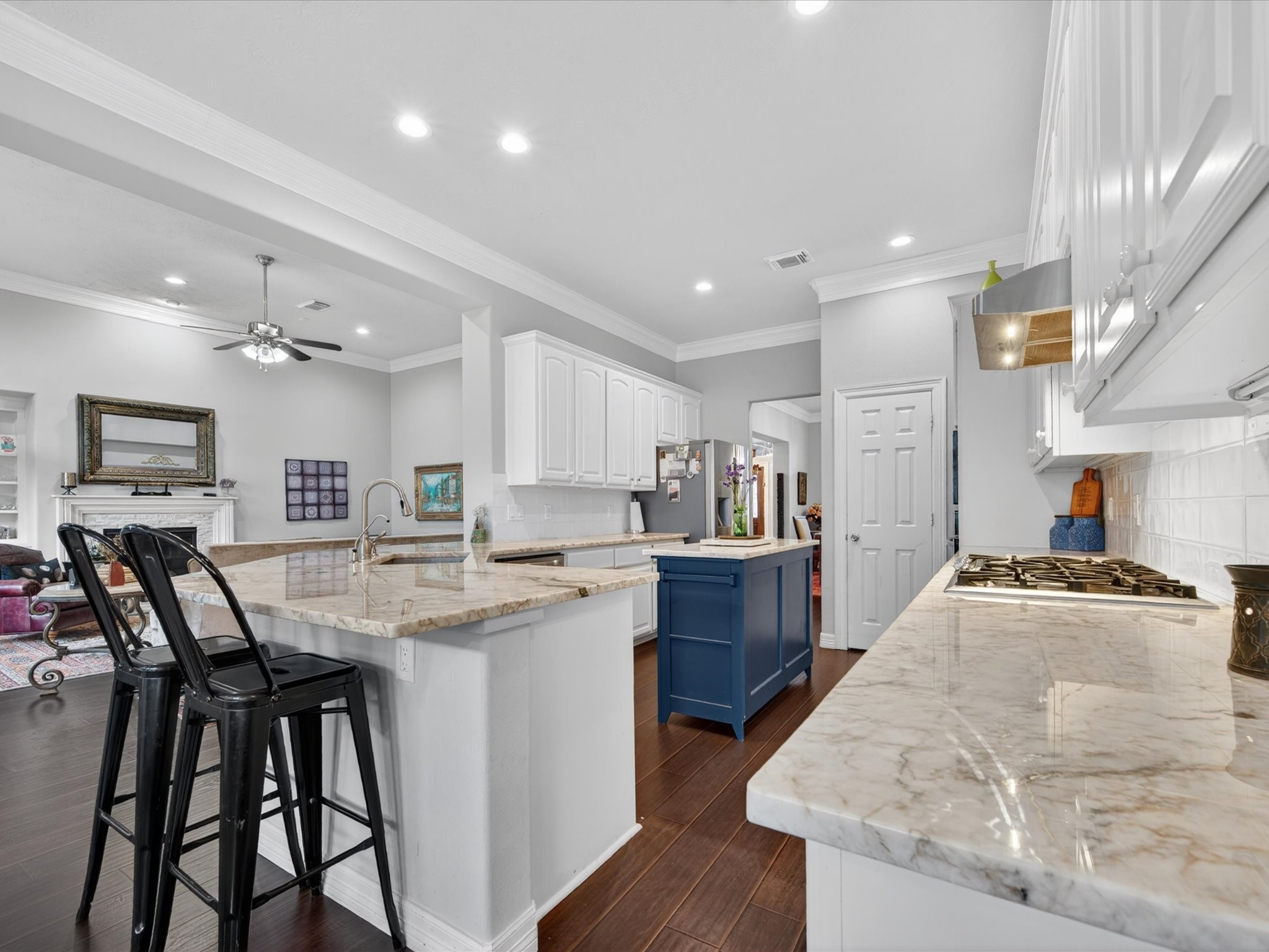 5323 Mindy Park Court Property Photo 16