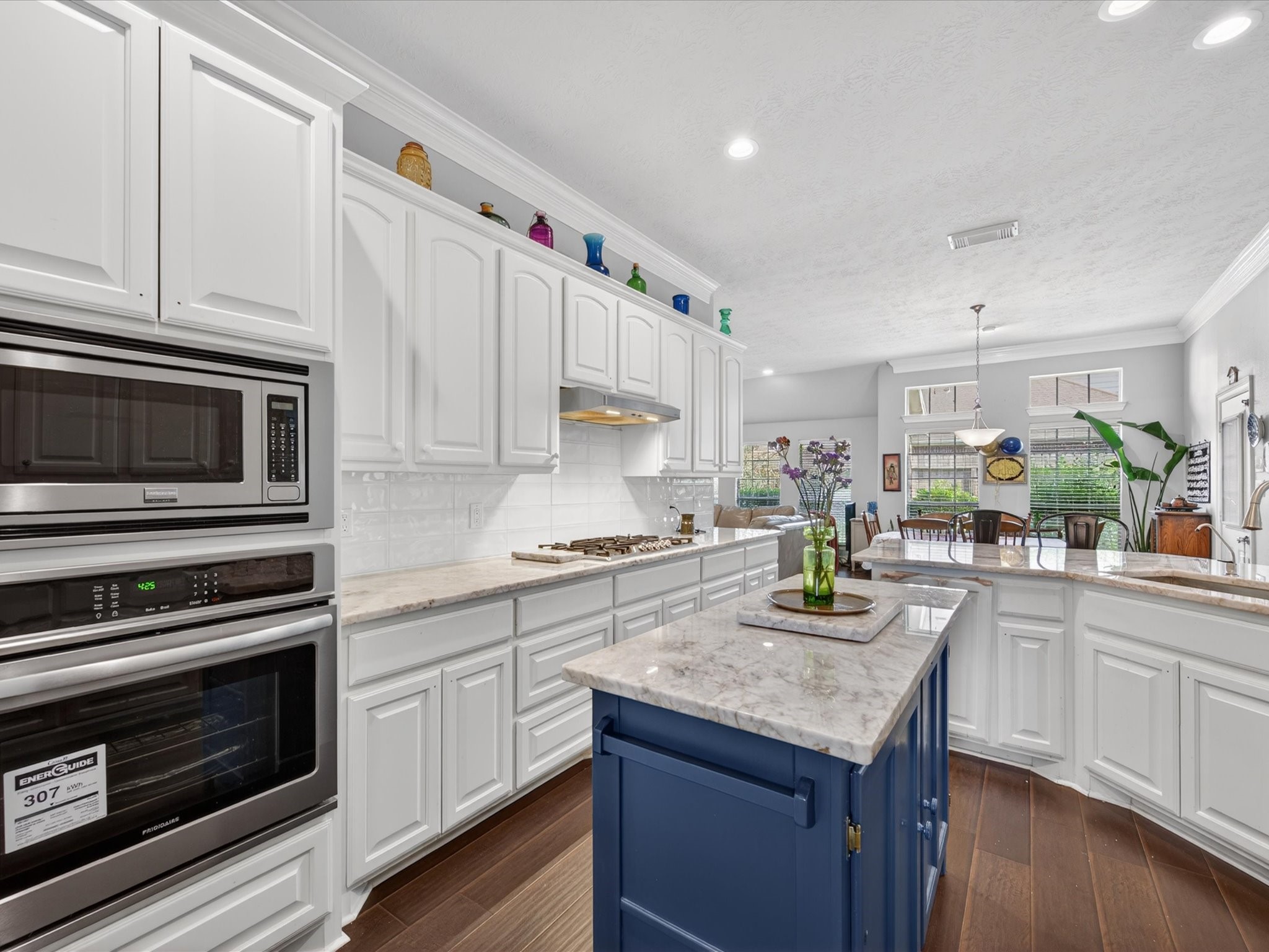 5323 Mindy Park Court Property Photo 17