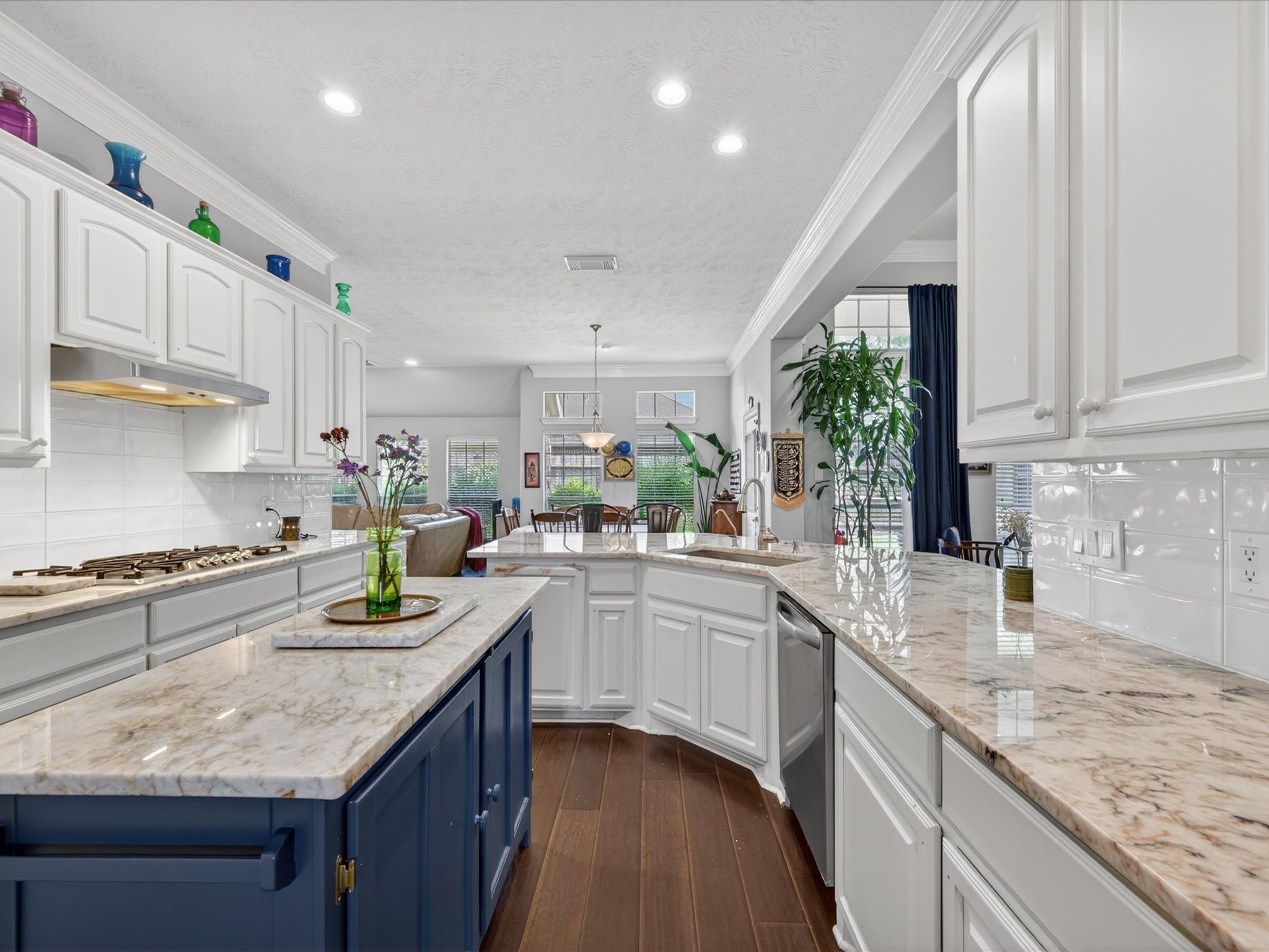 5323 Mindy Park Court Property Photo 18