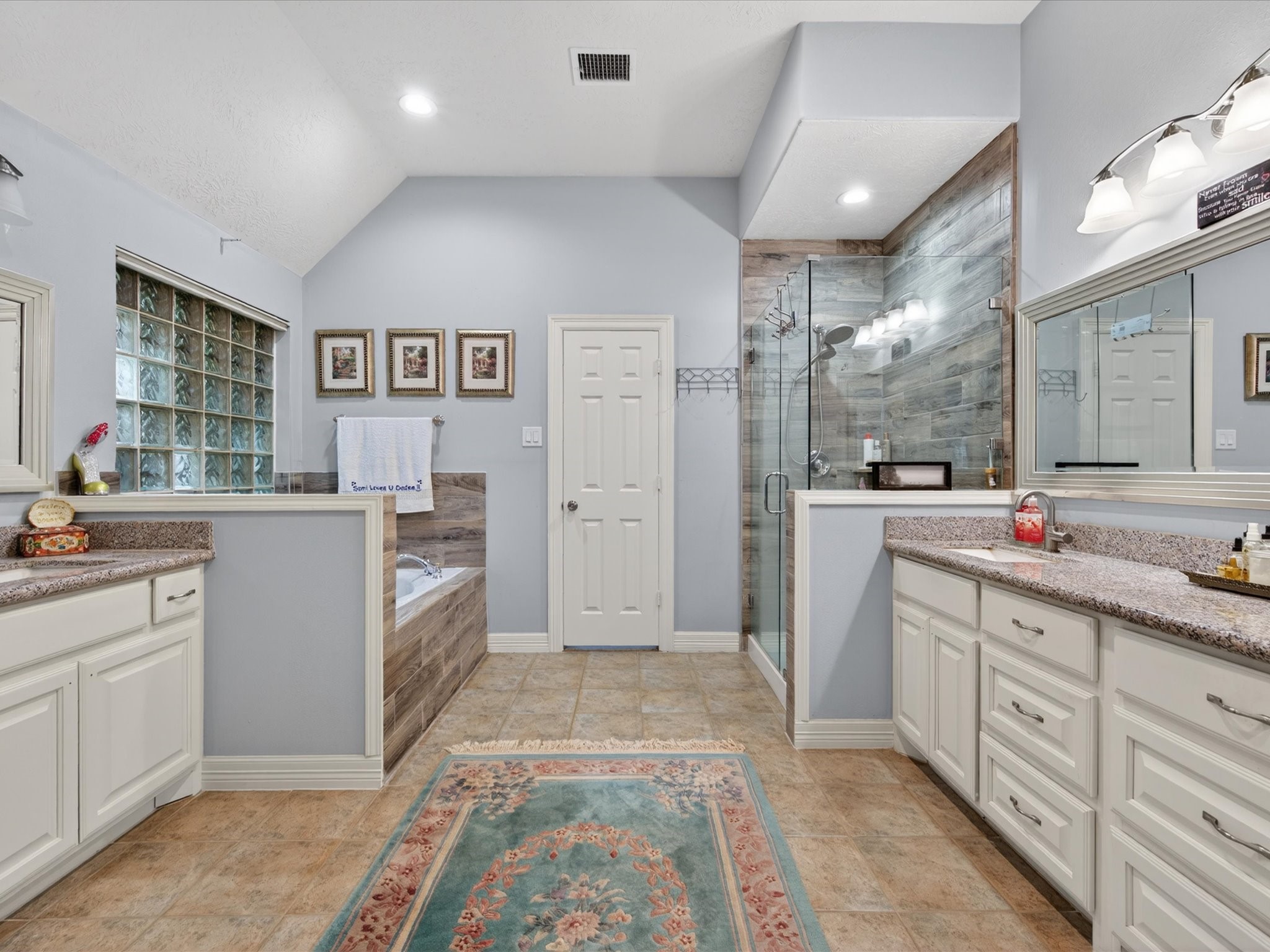 5323 Mindy Park Court Property Photo 25