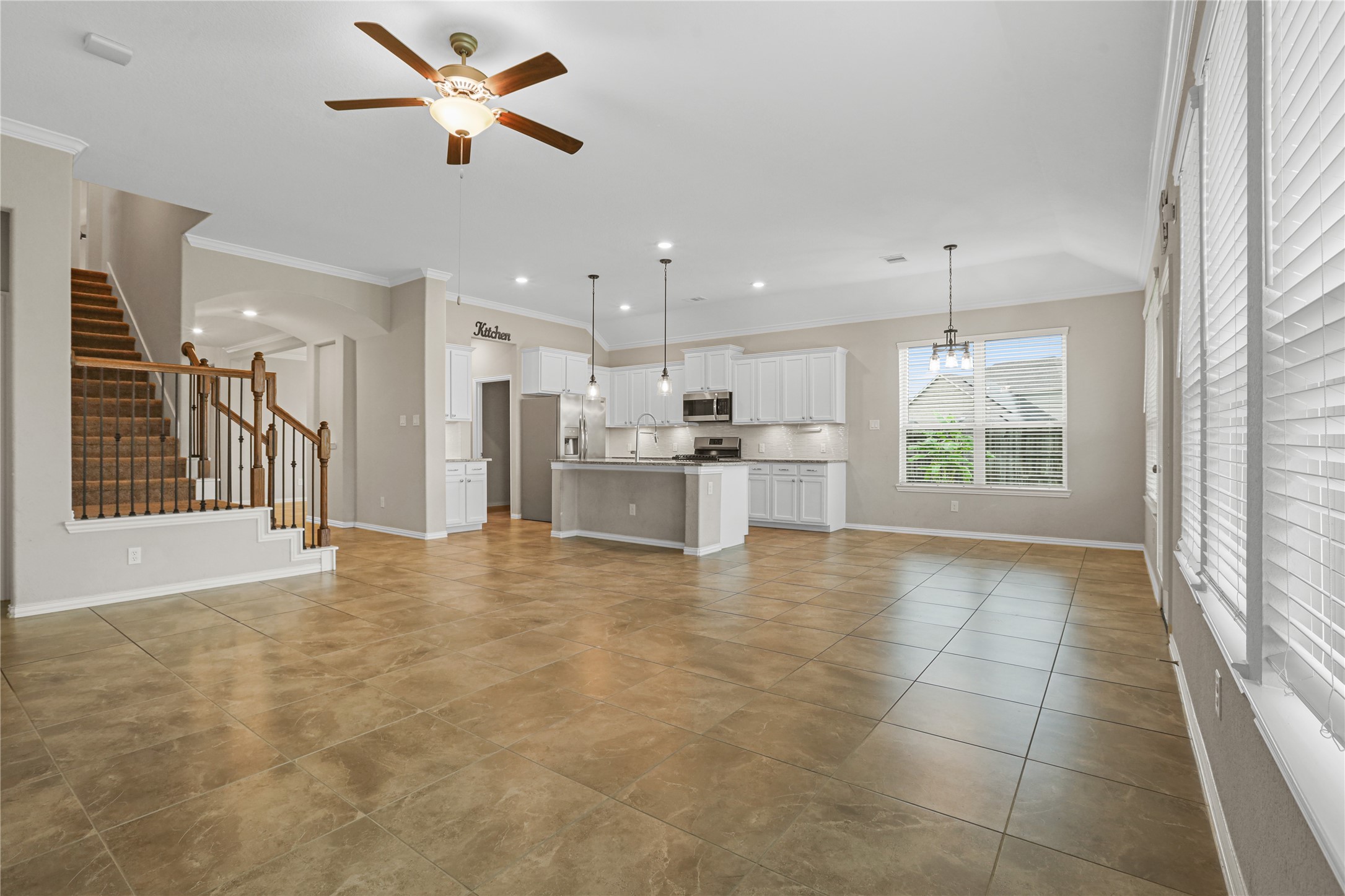 8903 Lost Castle Way Property Photo 12