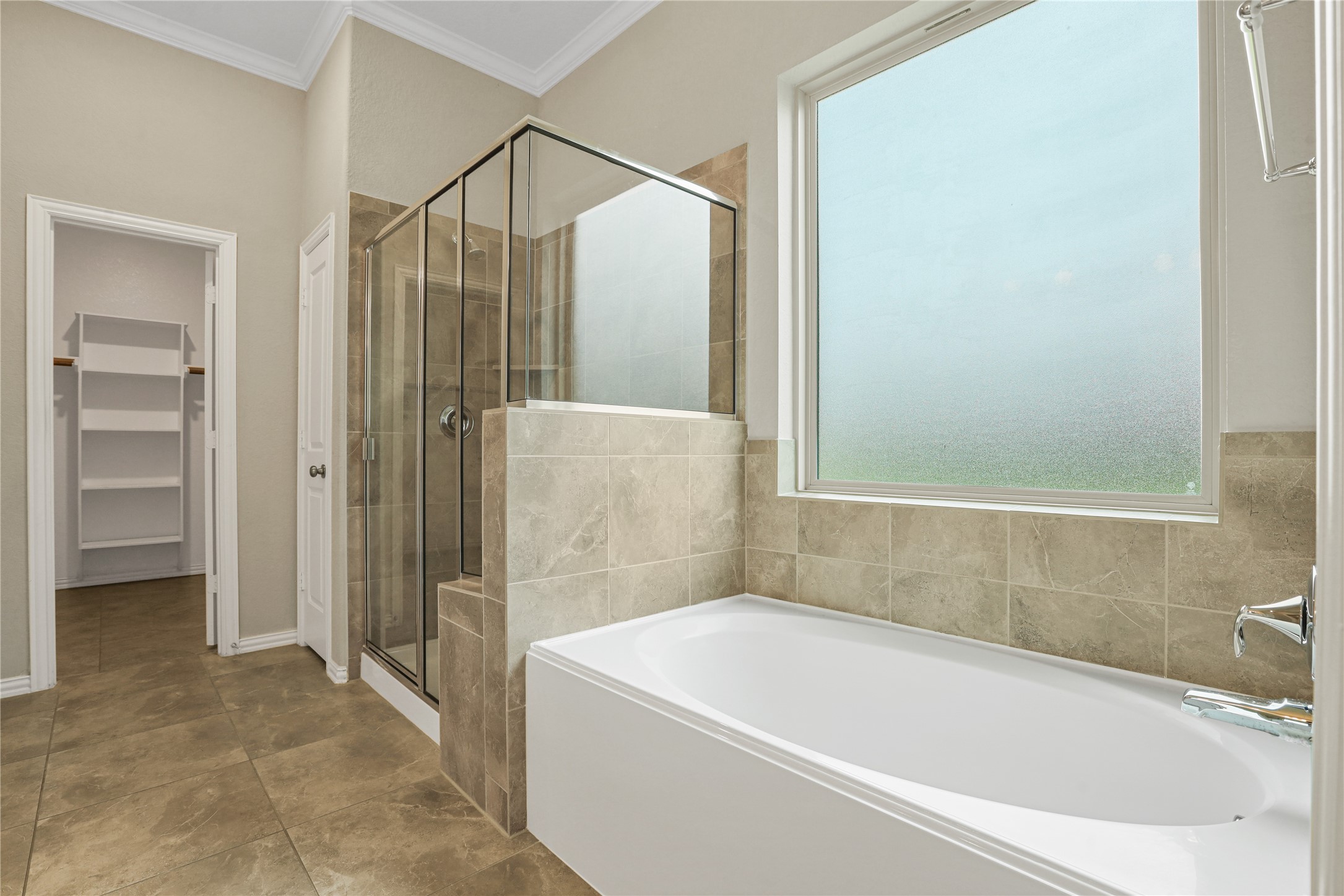 8903 Lost Castle Way Property Photo 18