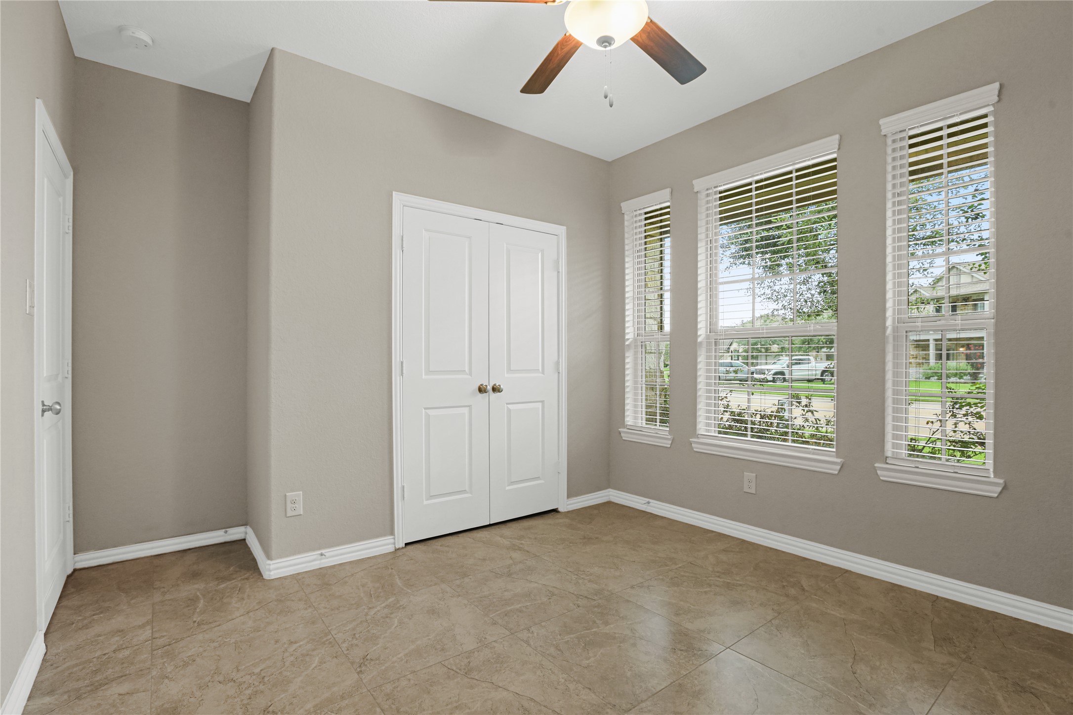 8903 Lost Castle Way Property Photo 21