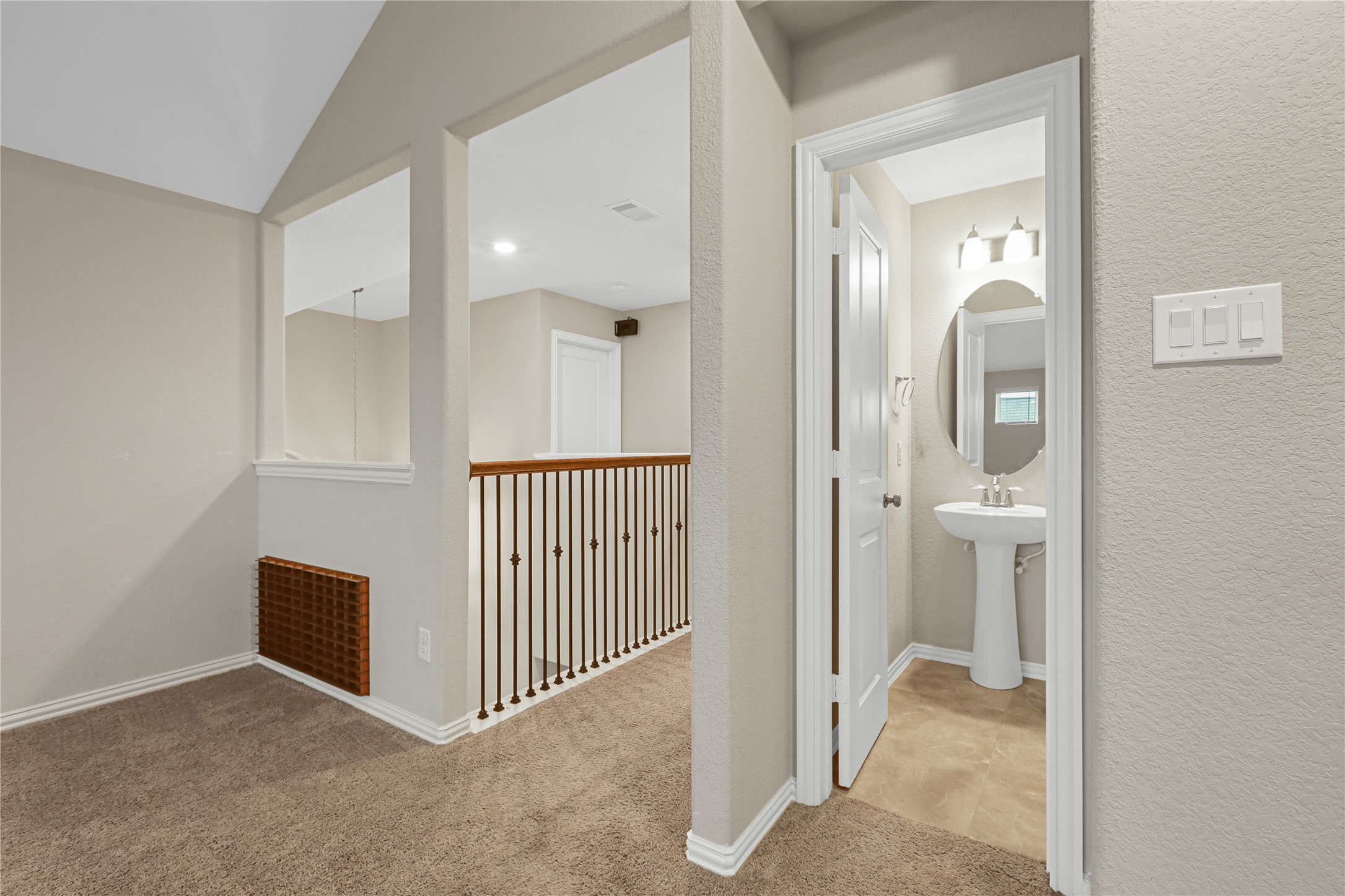 8903 Lost Castle Way Property Photo 30