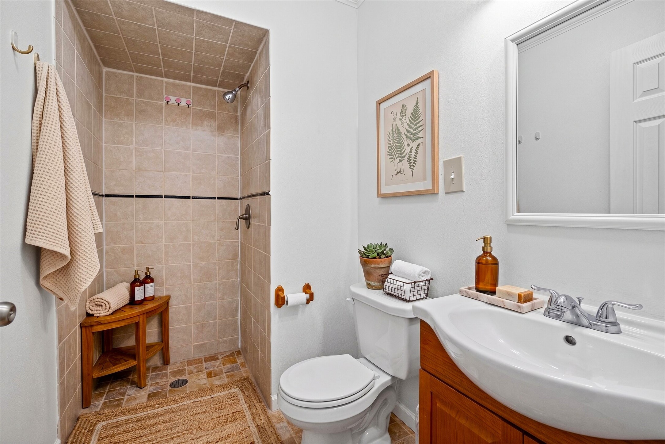 1220 Shadowdale Drive 6 Property Photo 18