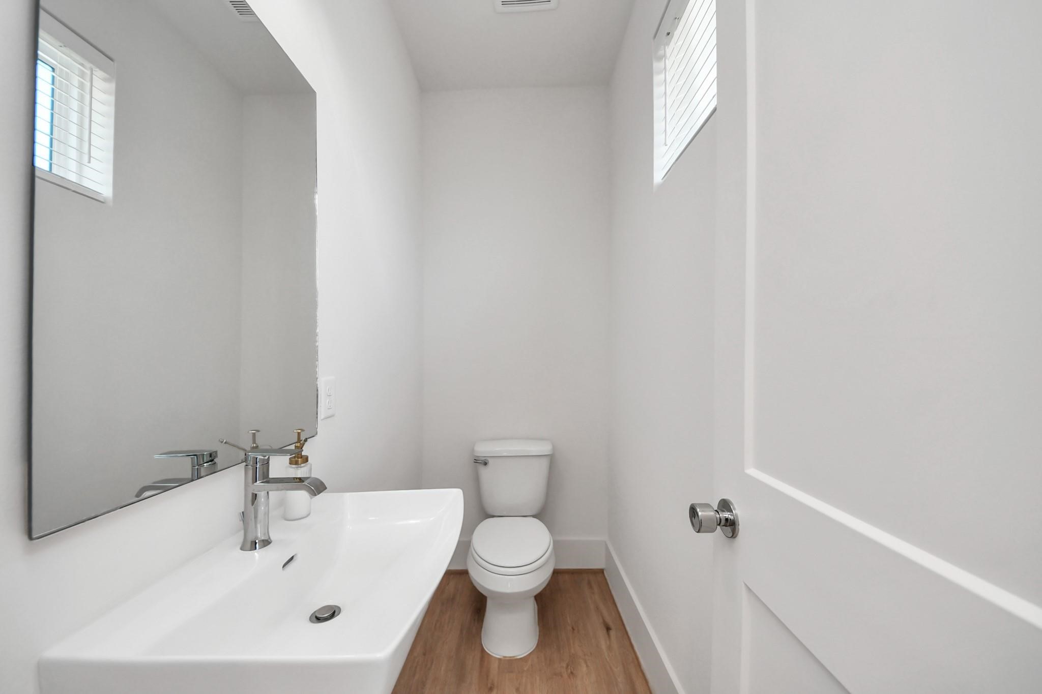 1043 Glen Avenue Property Photo 12
