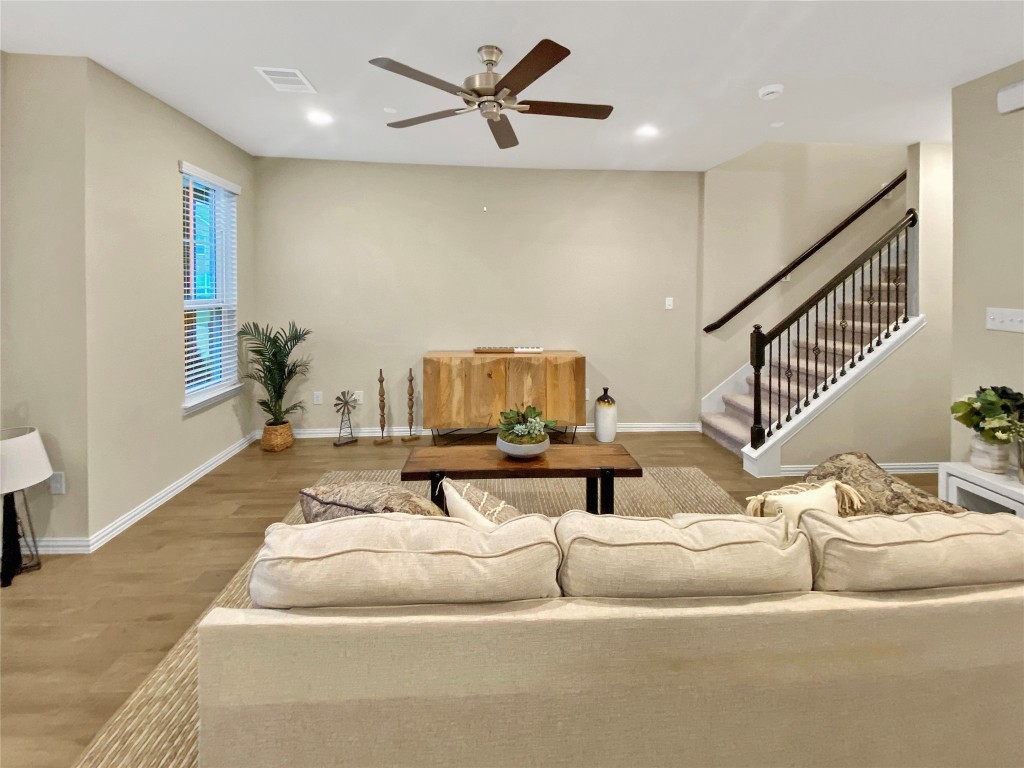 11922 Amber Oak Way Property Photo 7