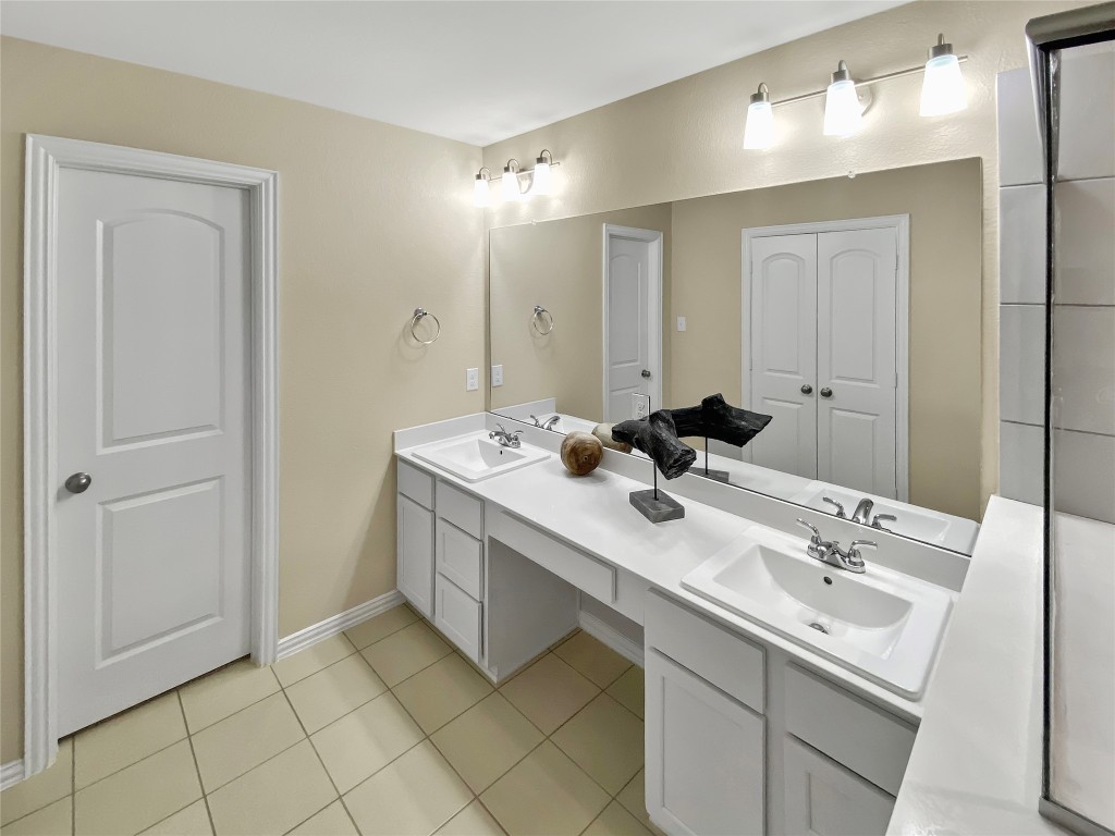 11922 Amber Oak Way Property Photo 21
