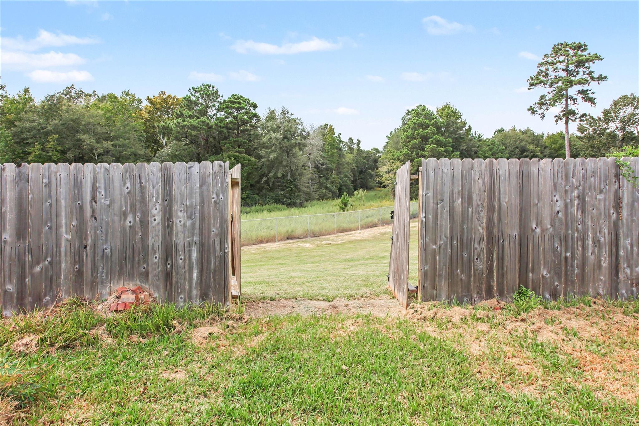 2043 Briar Grove Drive, Conroe Tx 77301 Property Photo 26