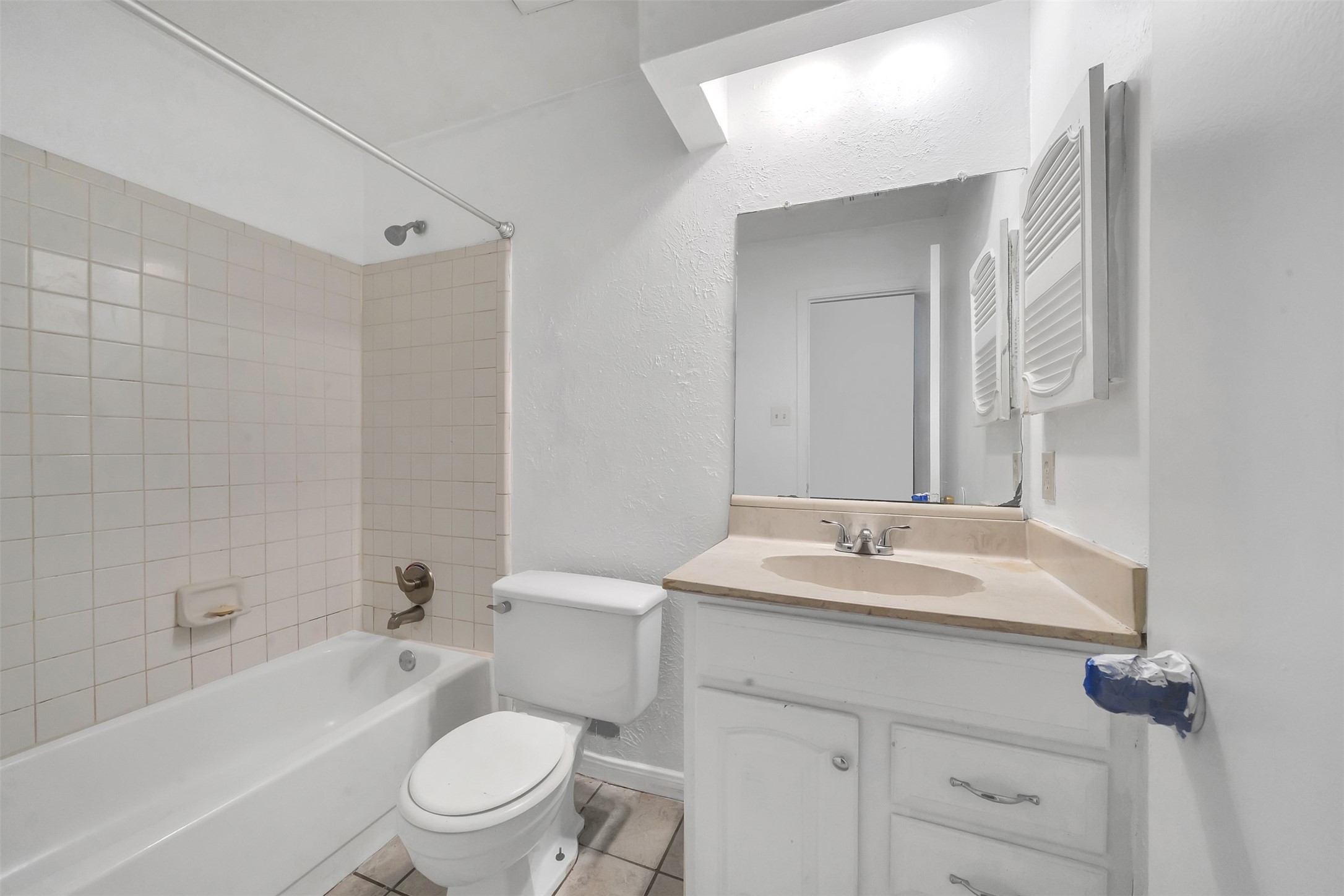 14830 Keelby Property Photo 7