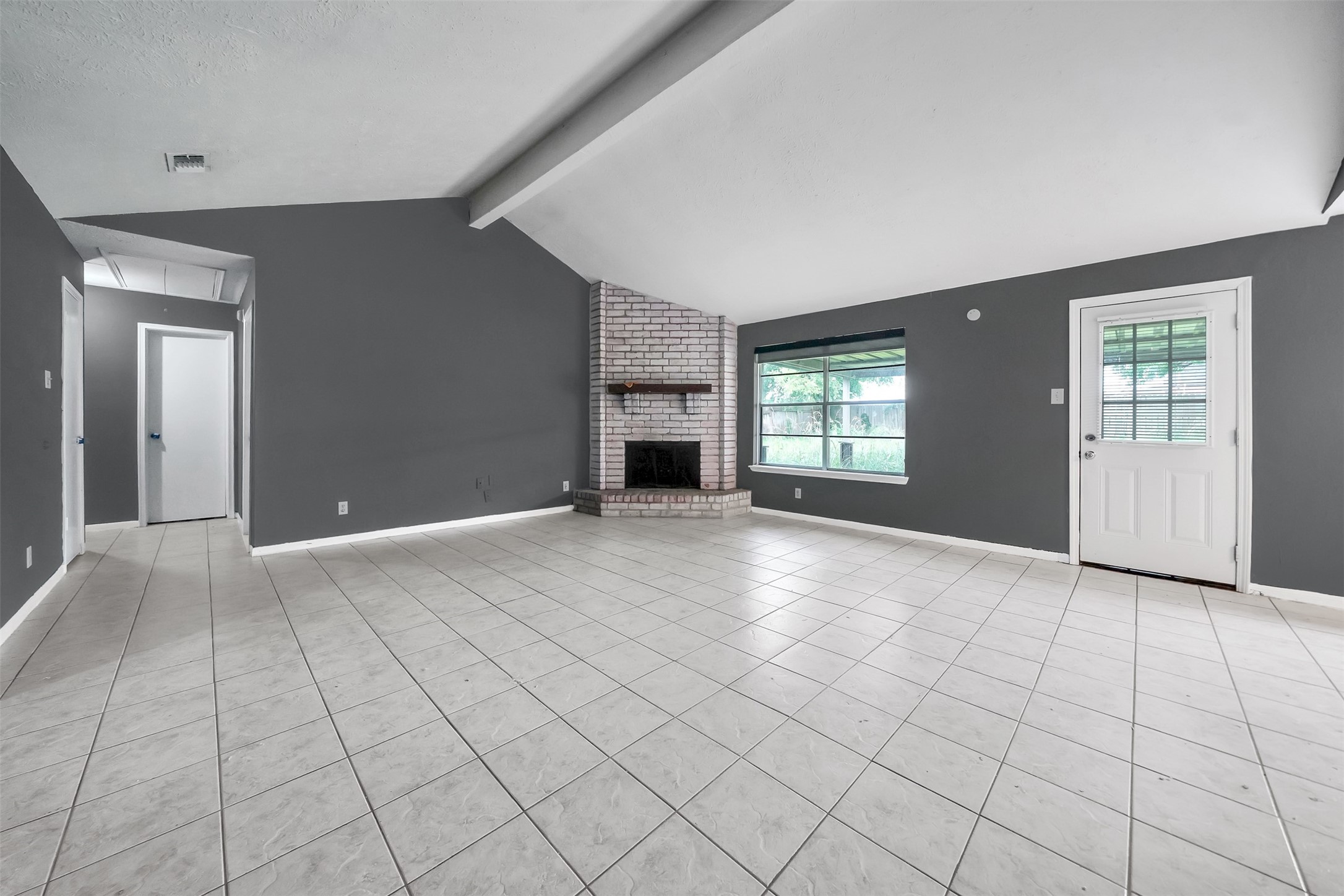 14830 Keelby Property Photo 17