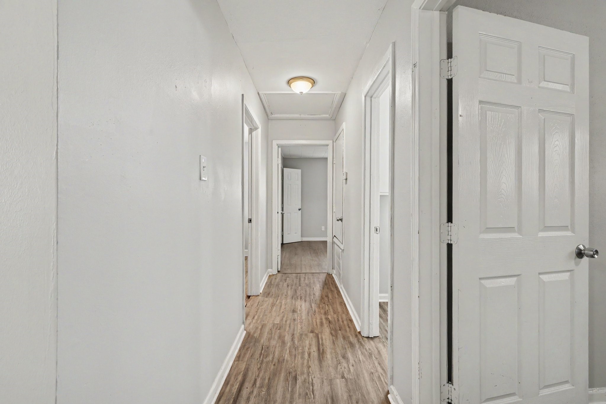 8807 Barton Street Property Photo 3