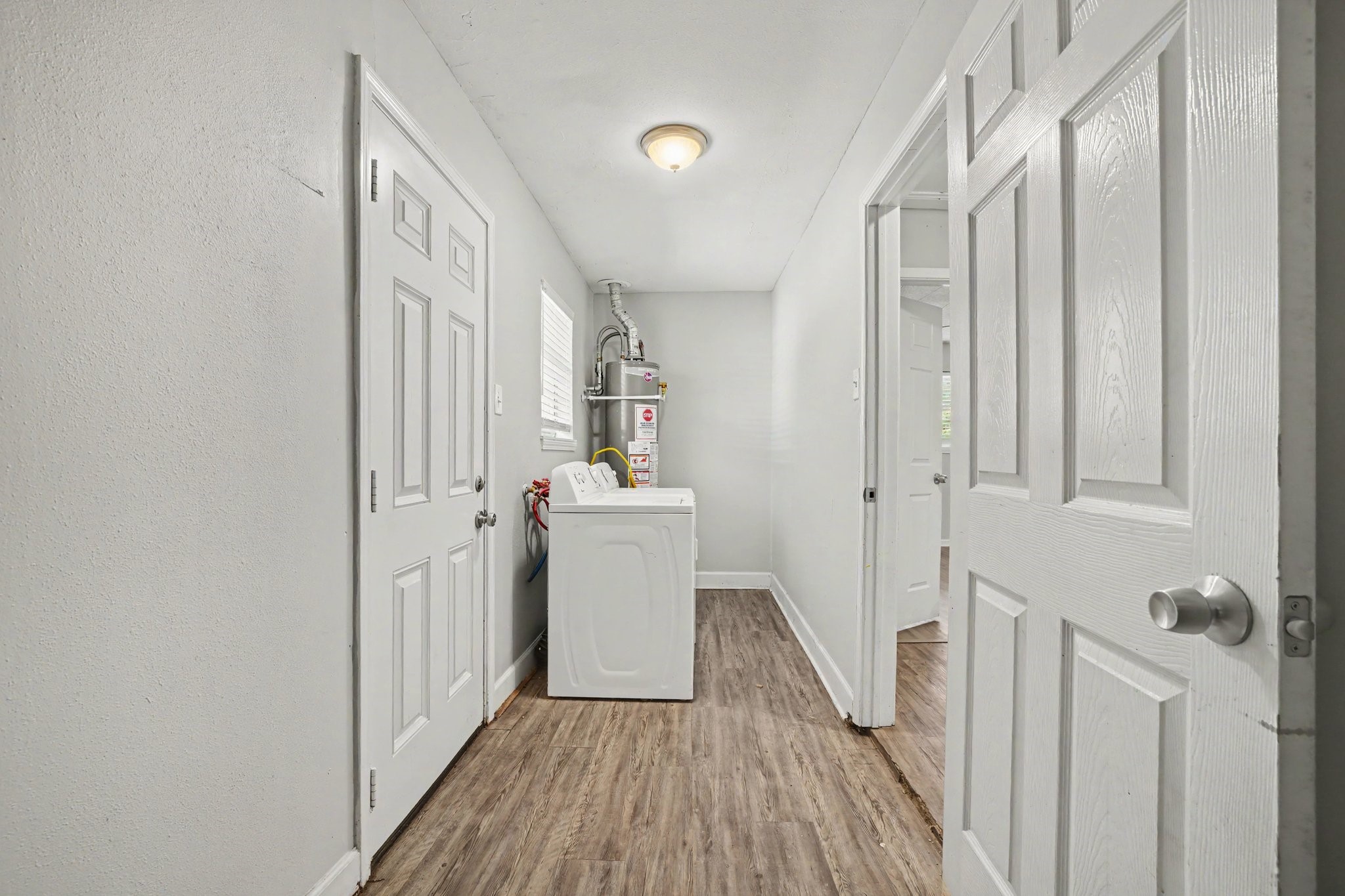 8807 Barton Street Property Photo 16